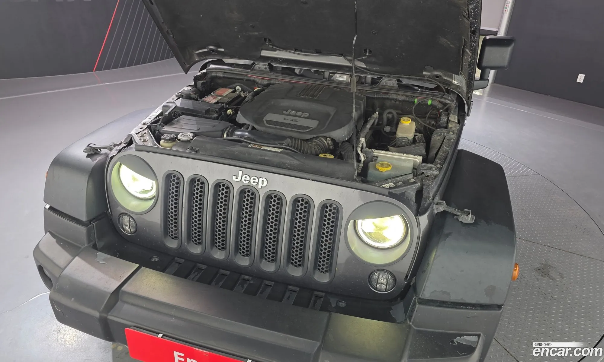 Jeep Wrangler 2016 1C4HJWFG4GL275600 — 2