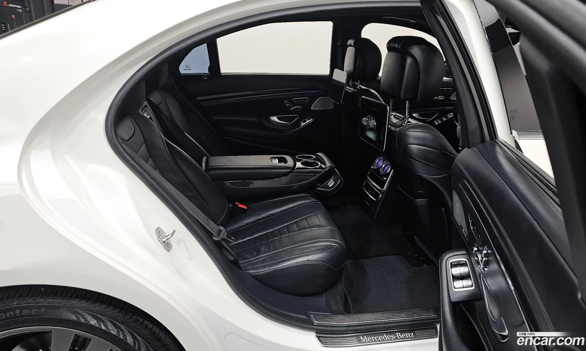 Mercedes-Benz S-Class W222 2018 WDDUG3FB6JA353738 — 15