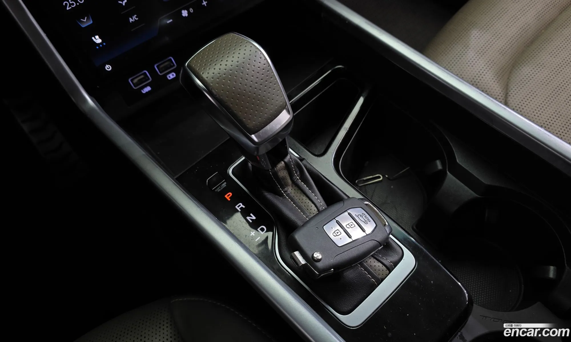 KG Mobility (SsangYong) Torres 2022 — 19