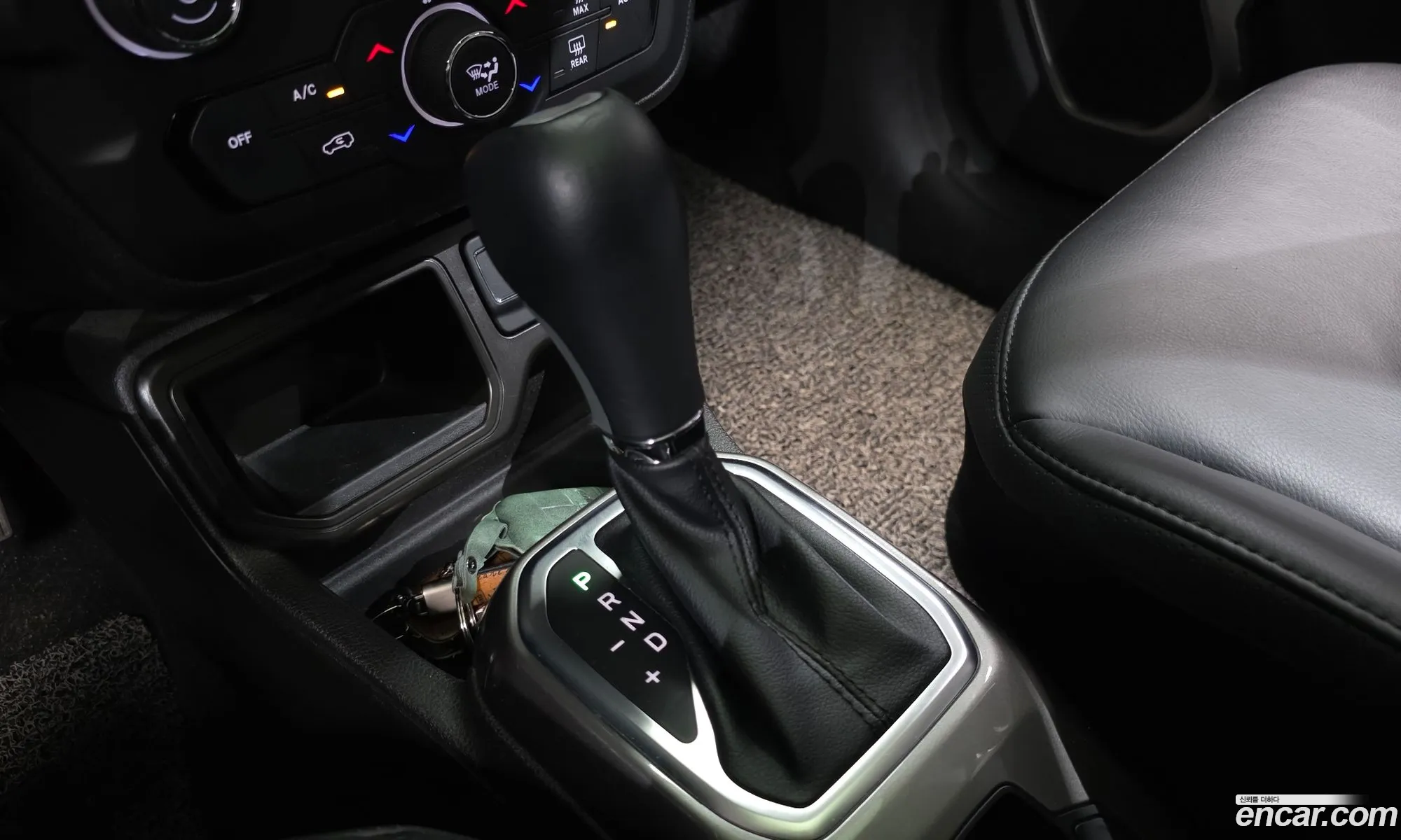 Jeep Renegade 2020 1C4BU0000LPL53850 — 6