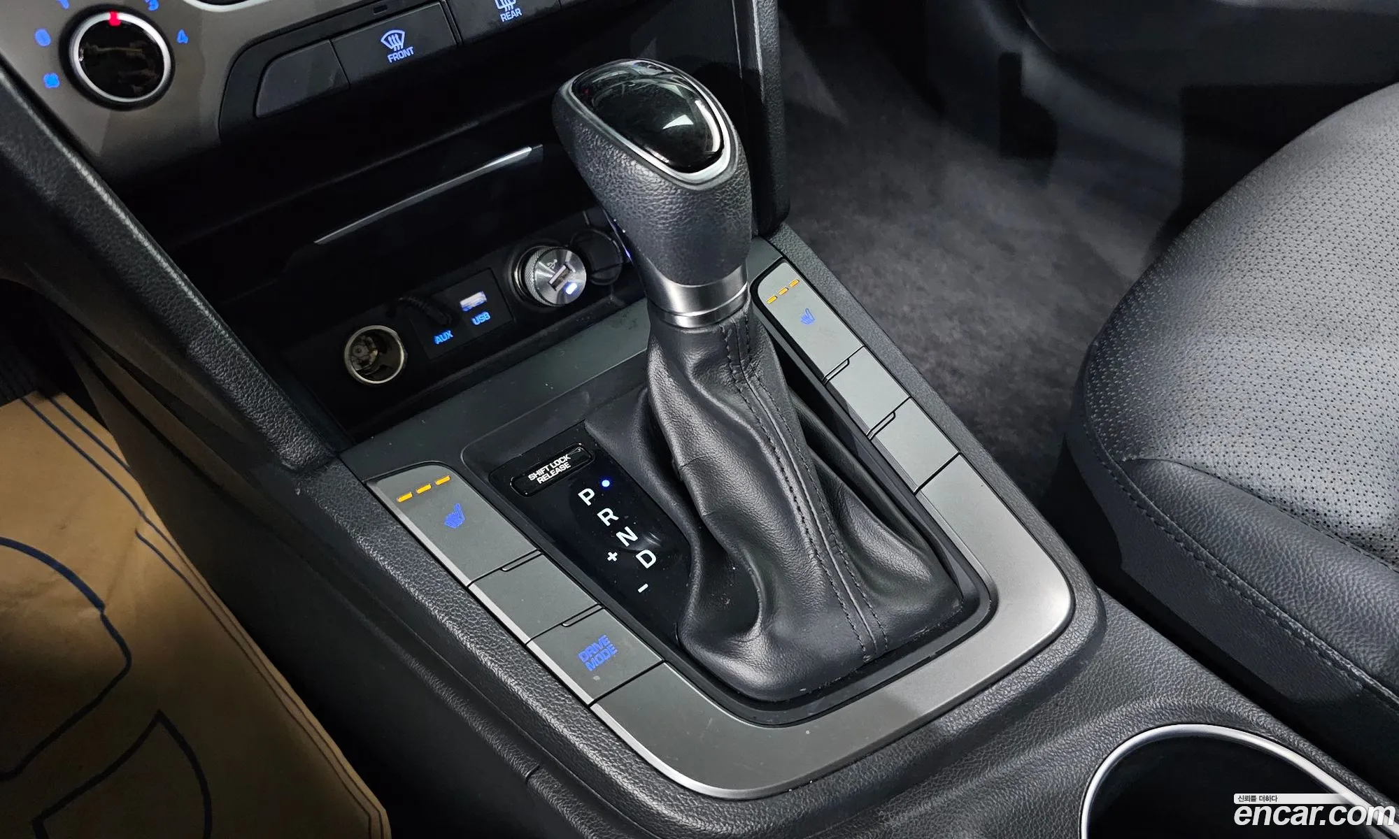 Hyundai Elantra AD 2017 — 9