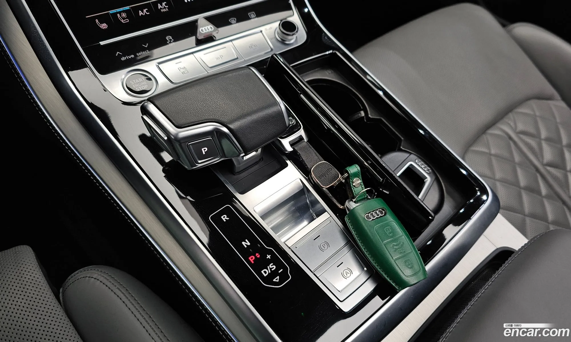 Audi Q8 2022 WAUZZZF1 — 15