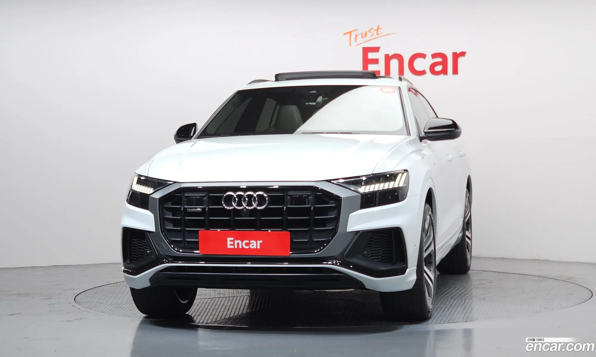 Audi Q8 2022 WAUZZZF1 — 6