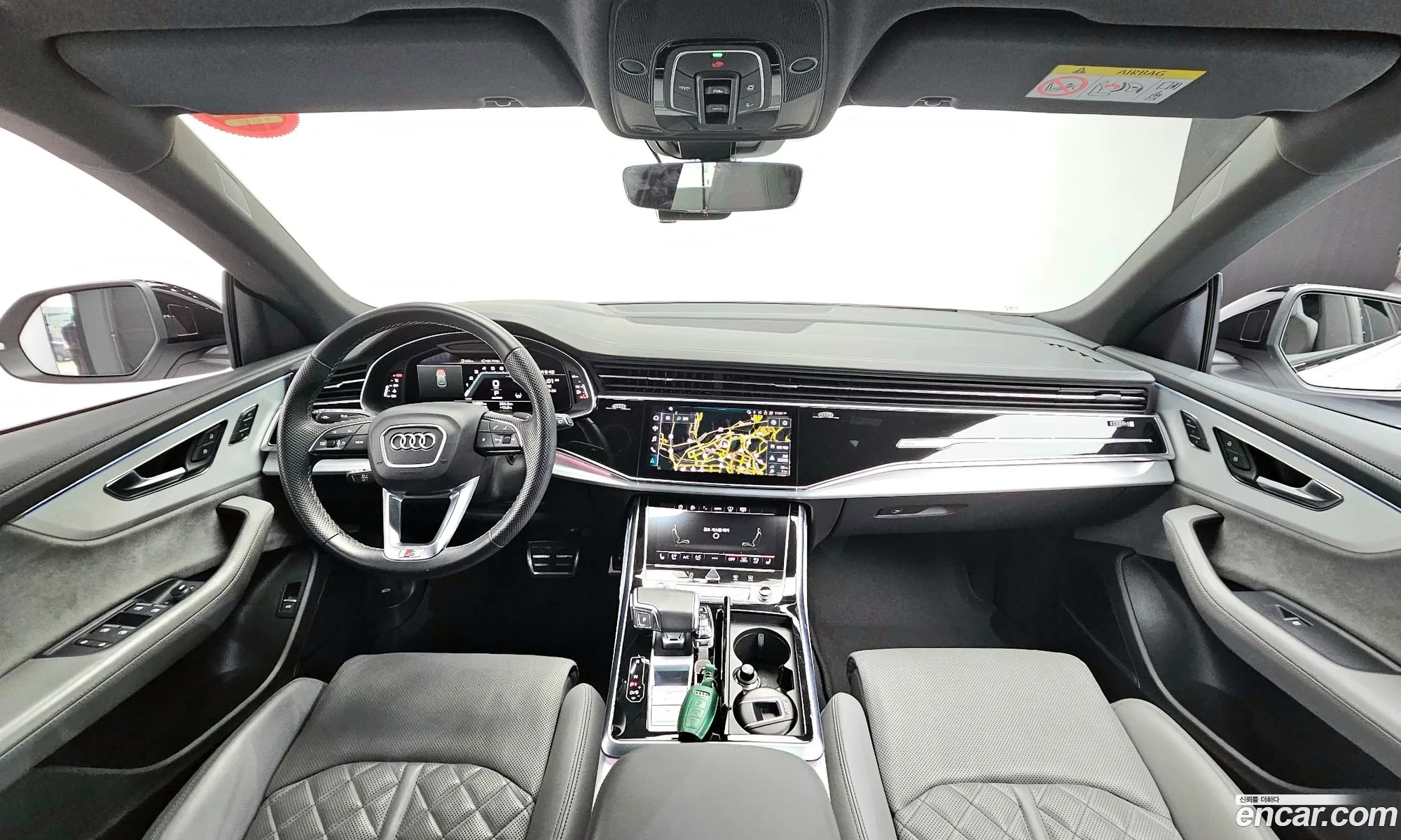 Audi Q8 2022 WAUZZZF1 — 20