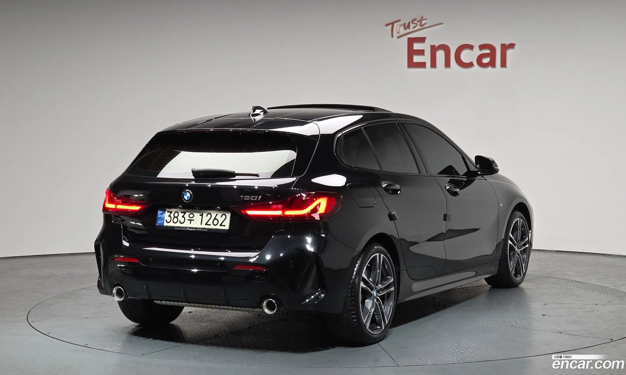 BMW 1 Series 2024 — 12