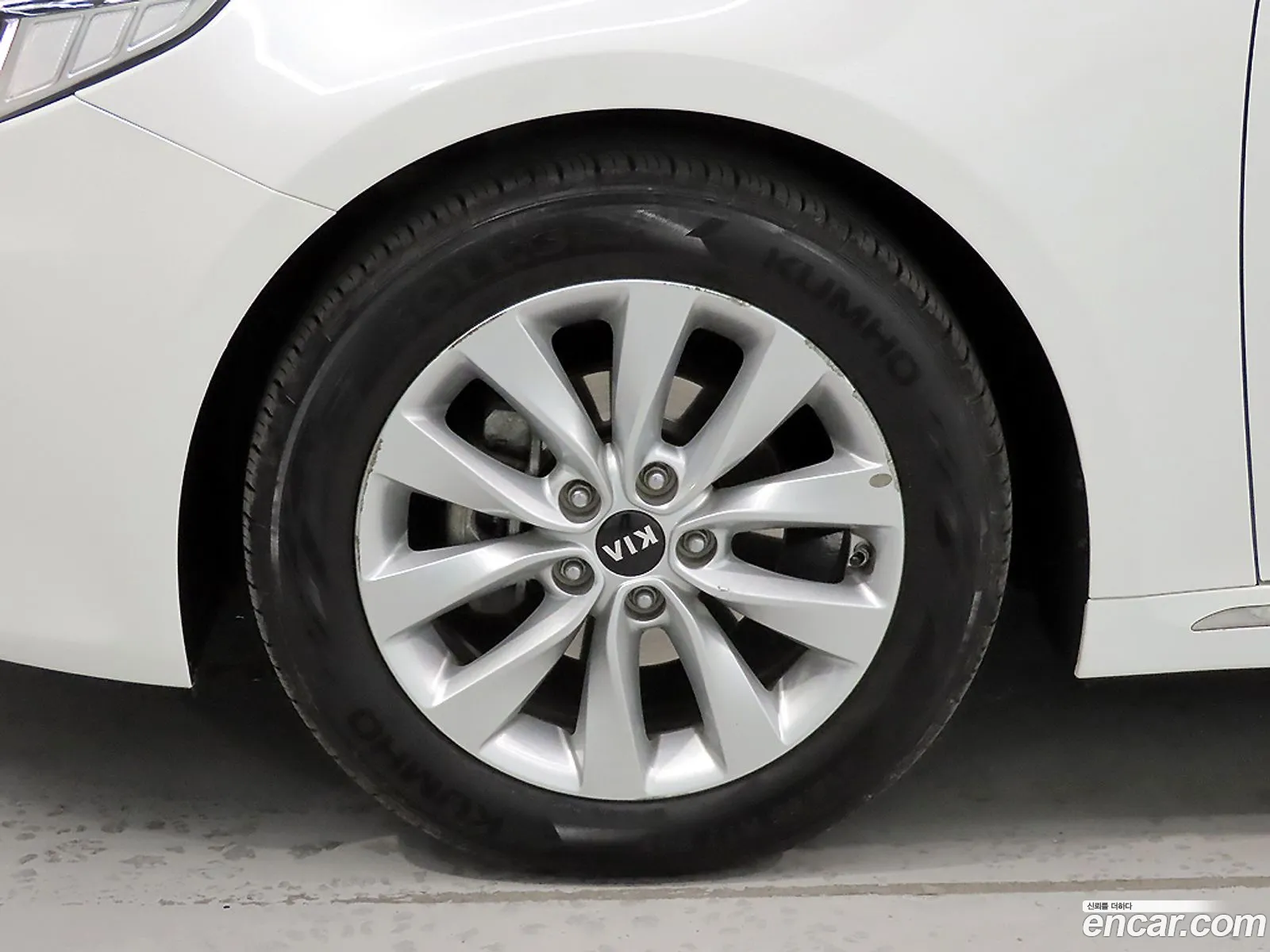 Kia K5 2016 — 14
