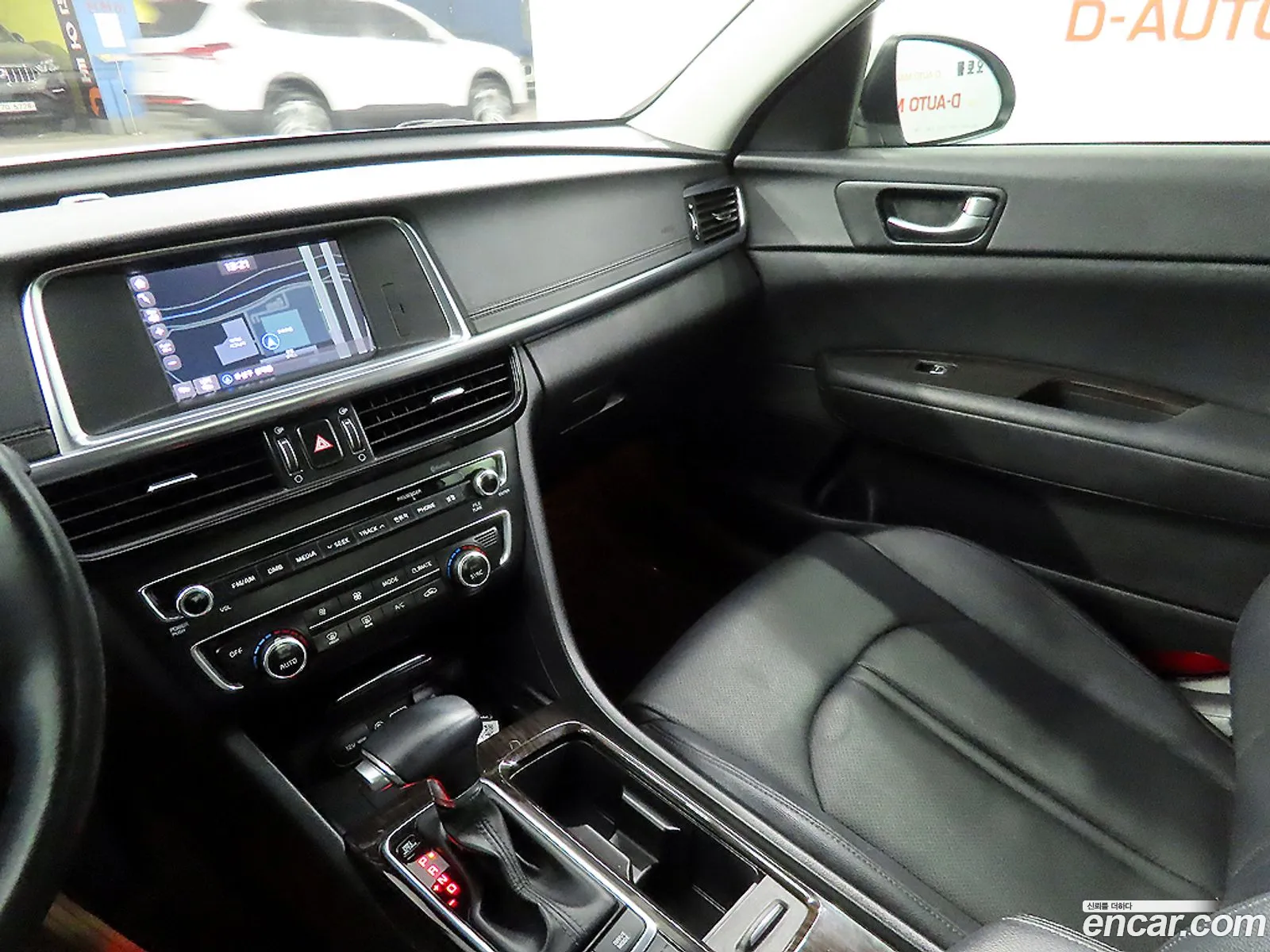Kia K5 2016 — 16