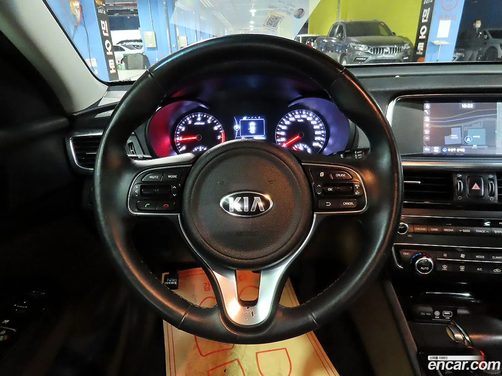Kia K5 2016 — 18