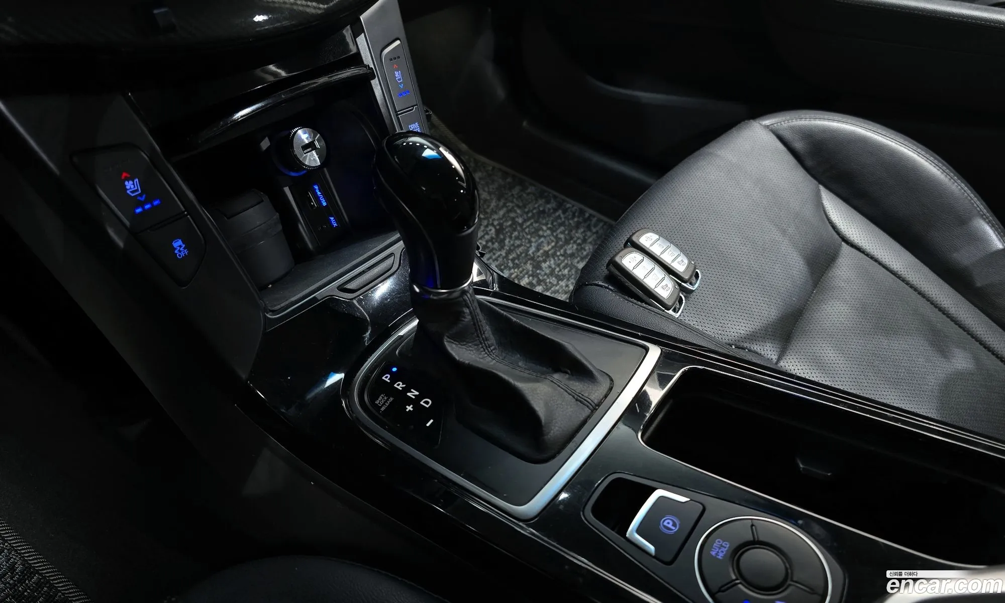 Hyundai i40 Saloon 2014 — 18