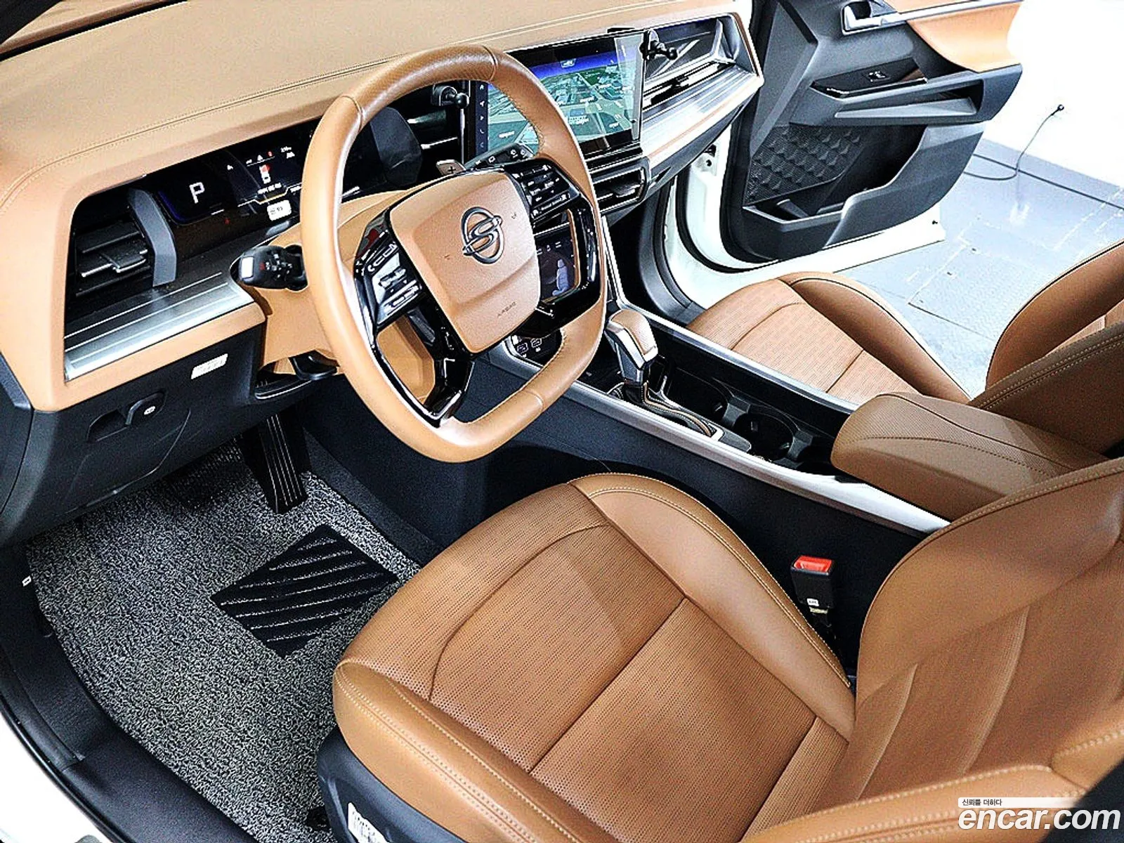 KG Mobility (SsangYong) Torres 2023 — 14