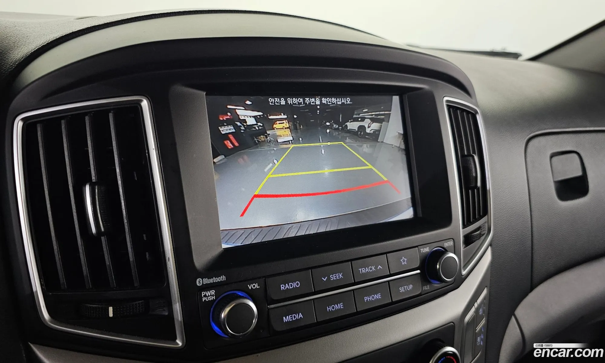Hyundai Grand Starex 2021 — 3