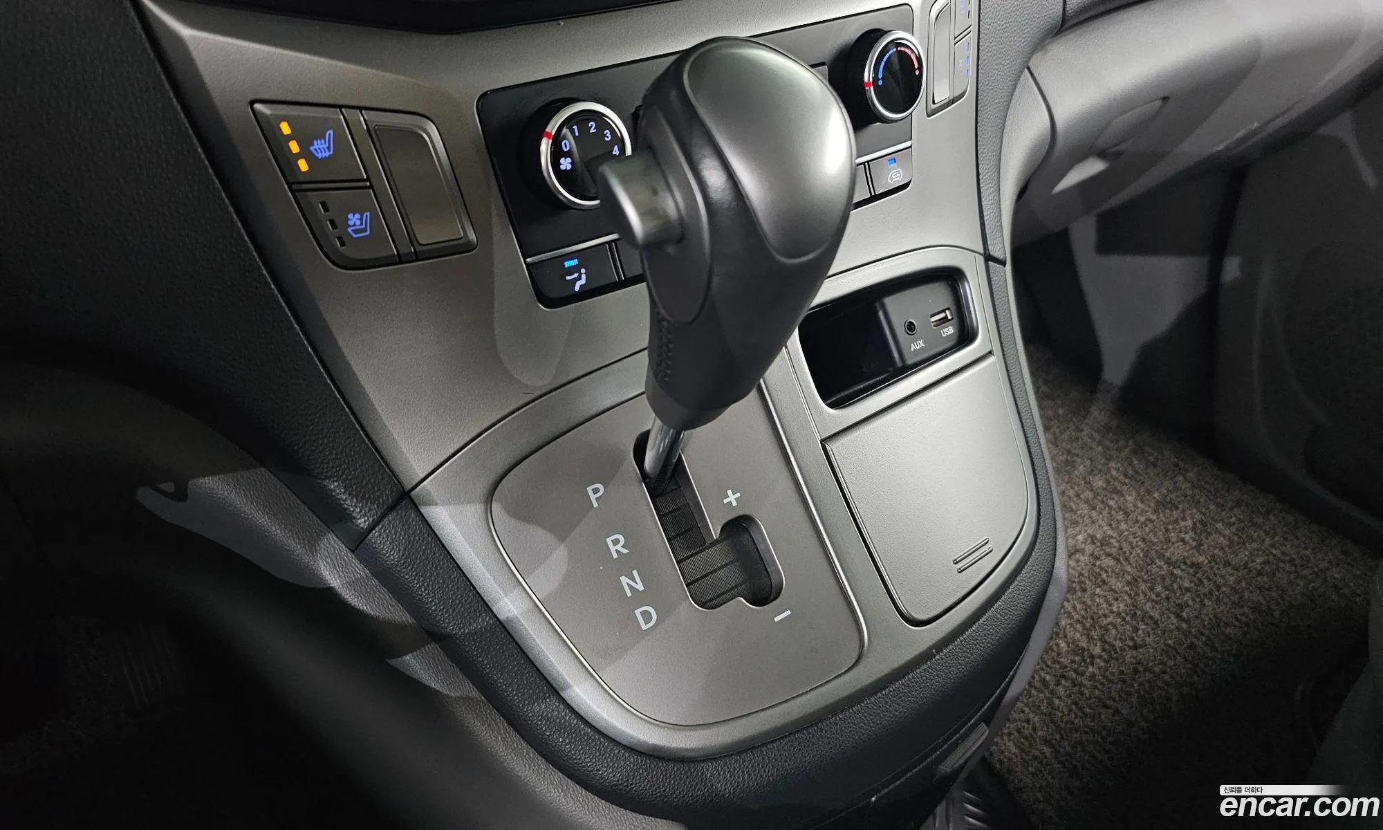 Hyundai Grand Starex 2021 — 11