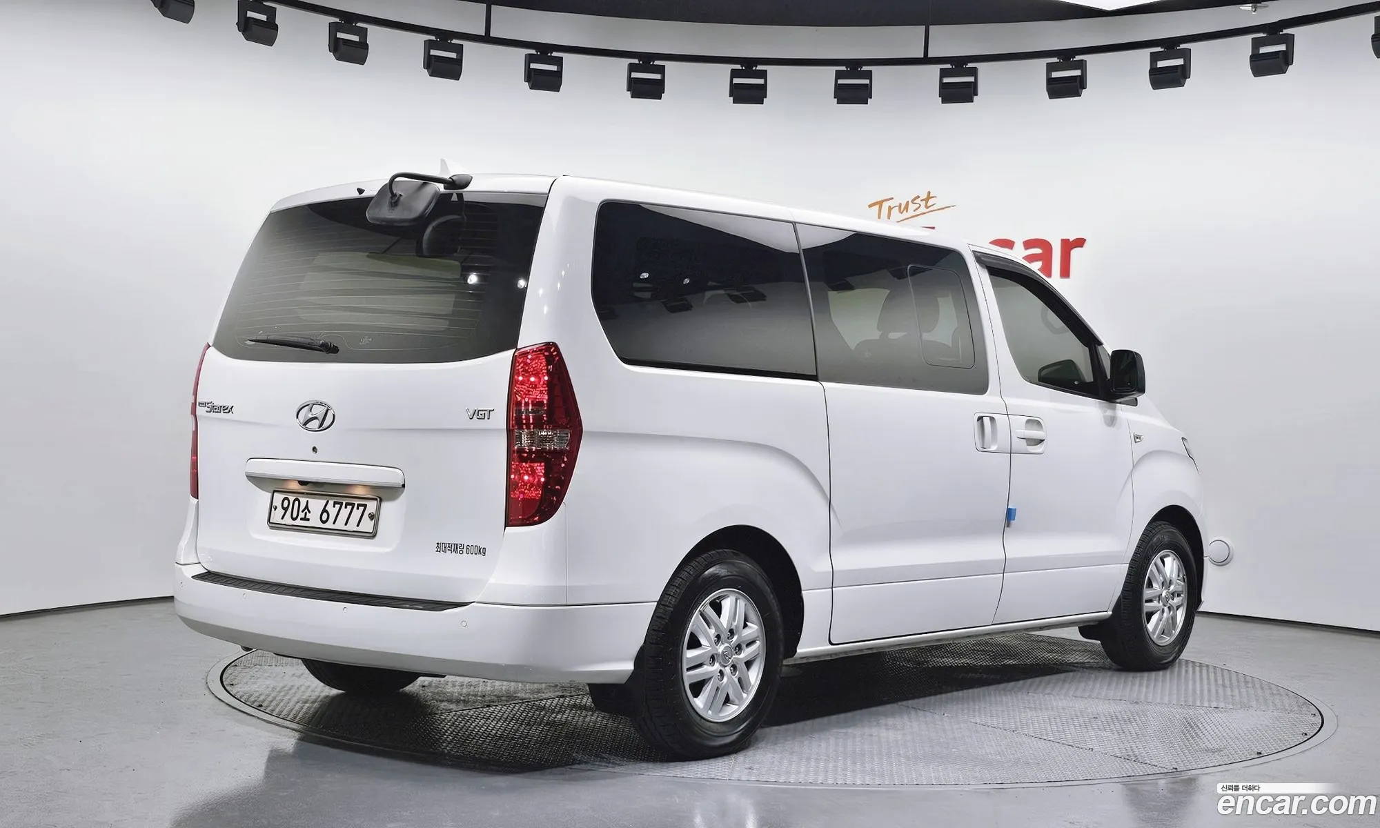 Hyundai Grand Starex 2021 — 14