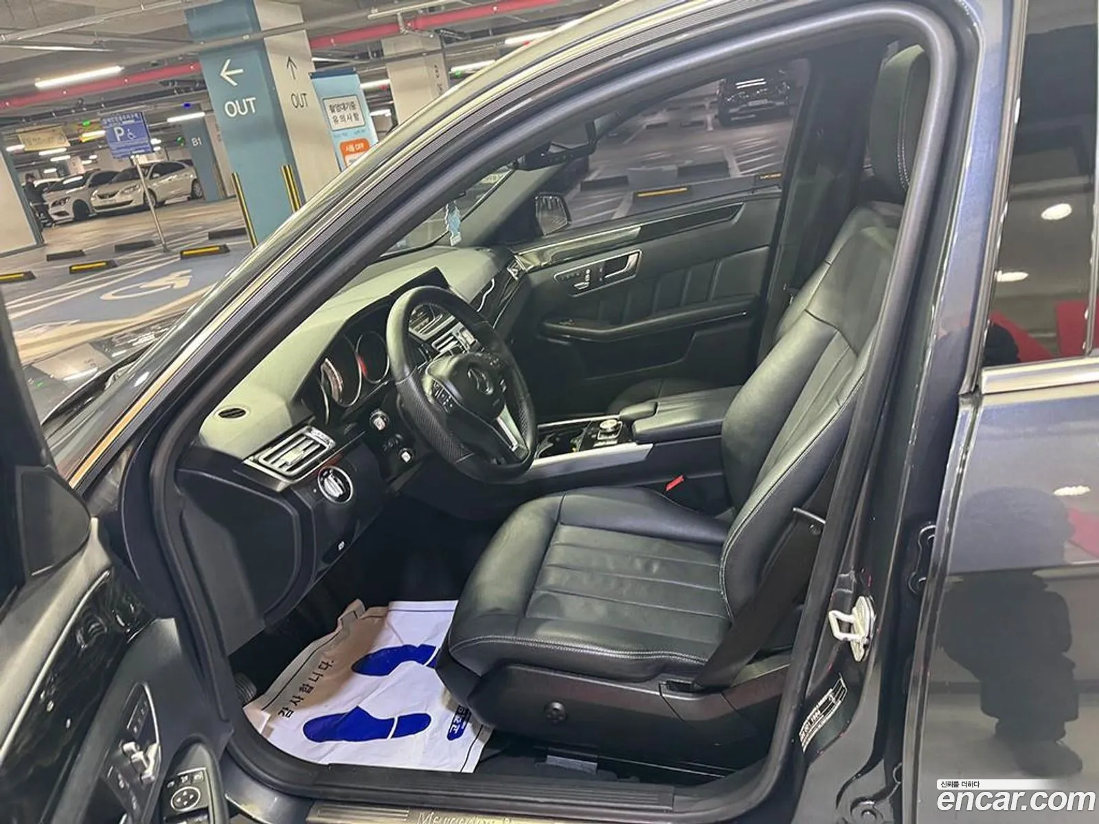 Mercedes-Benz E-Class W212 2013 — 18