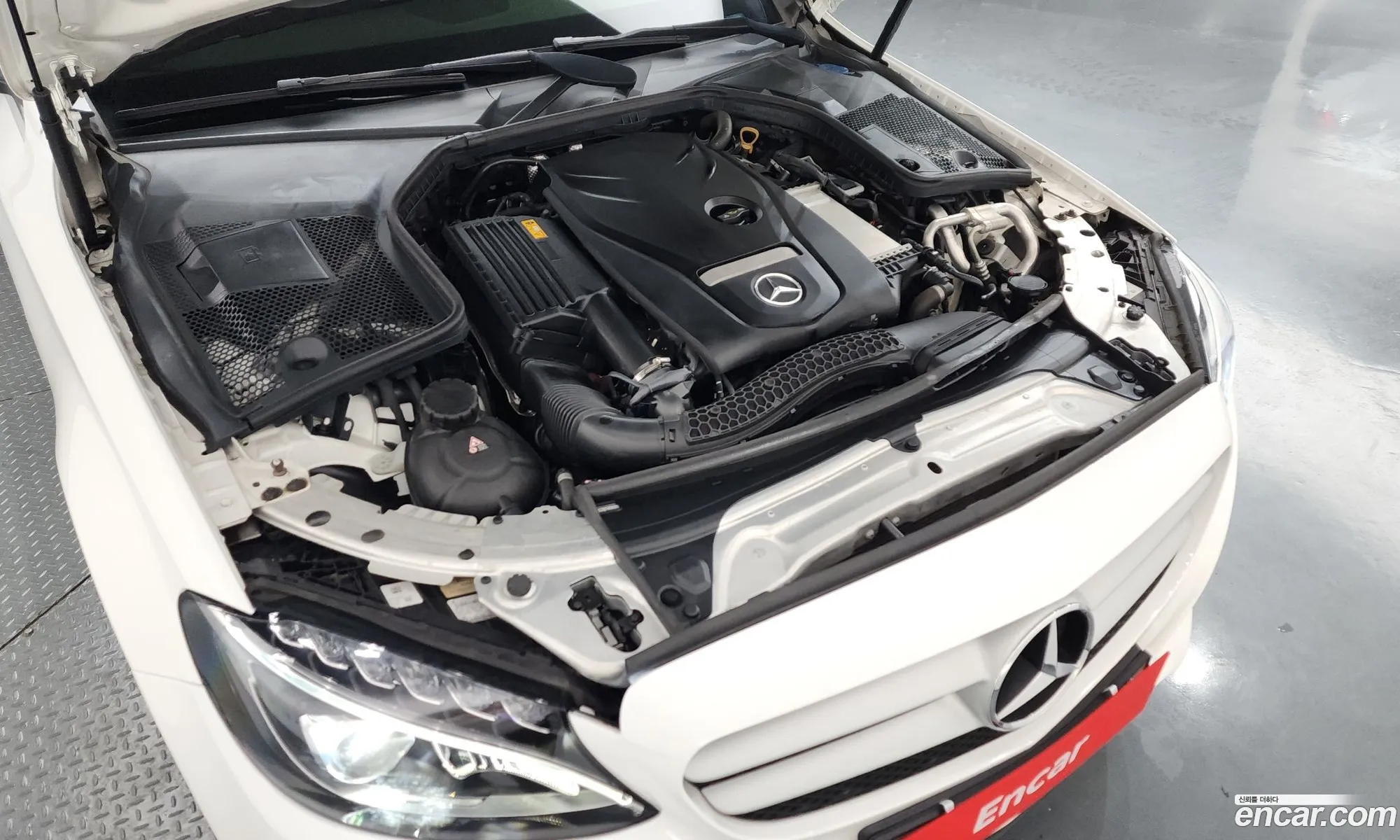 Mercedes-Benz C-Class W205 2018 WDDWF4CB1JF694098 — 15