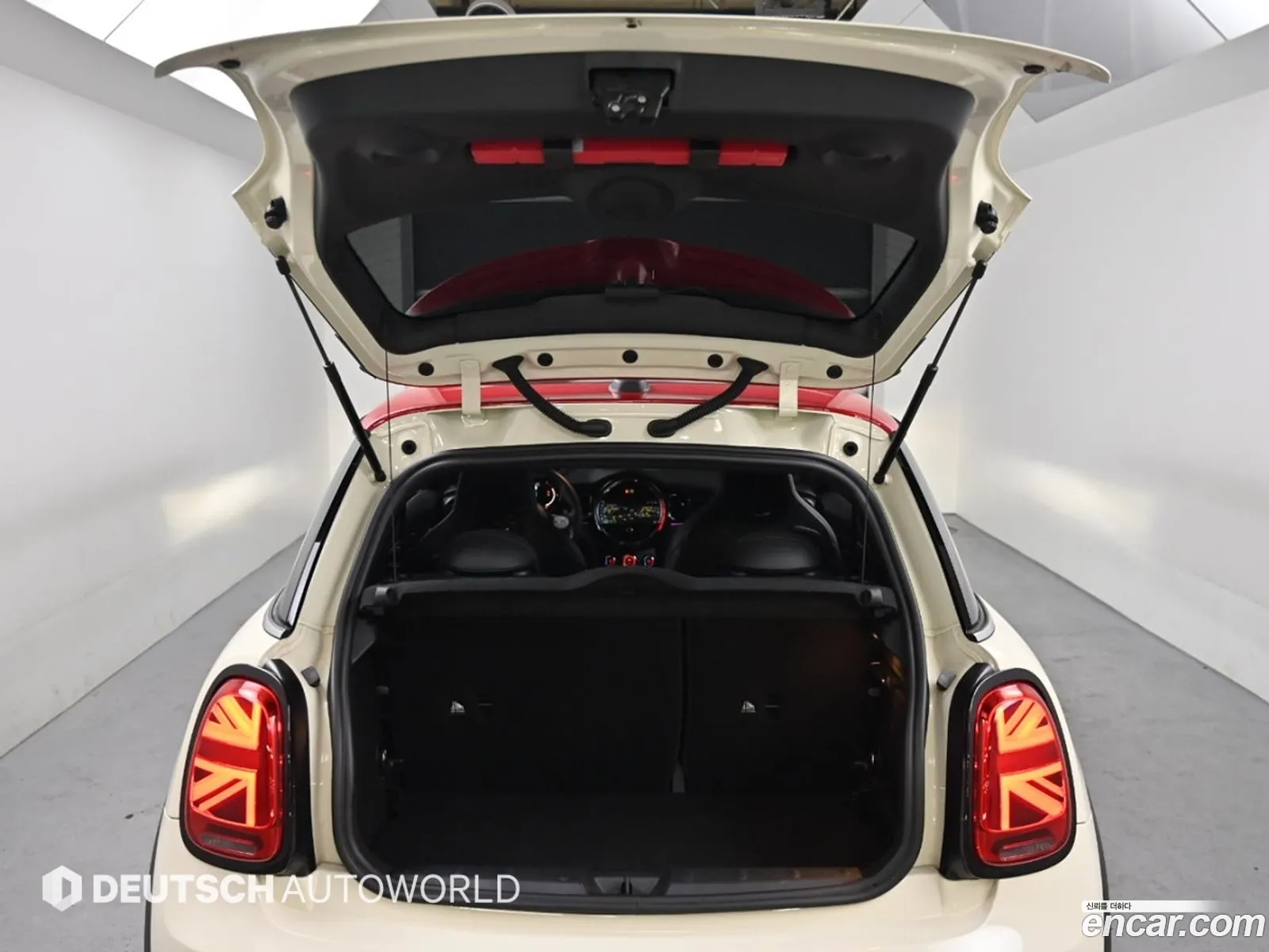 Mini Cooper S 2022 — 19