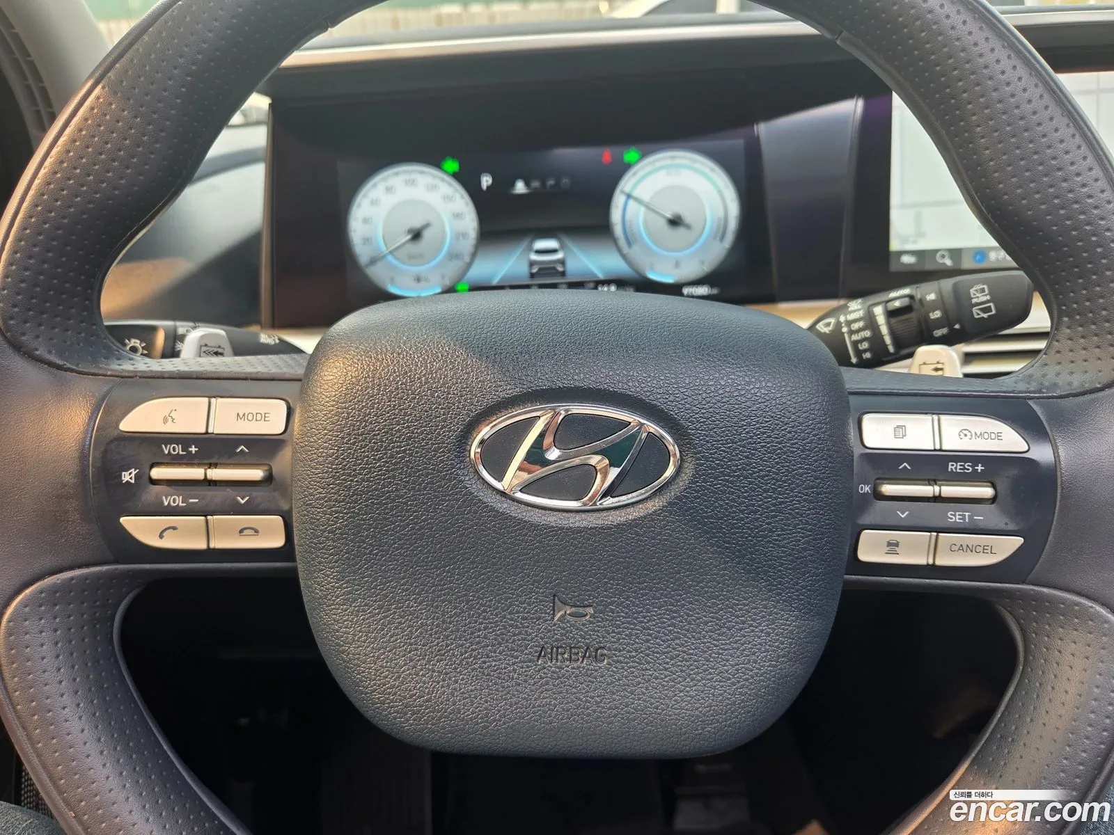 Hyundai Nexo 2022 — 17