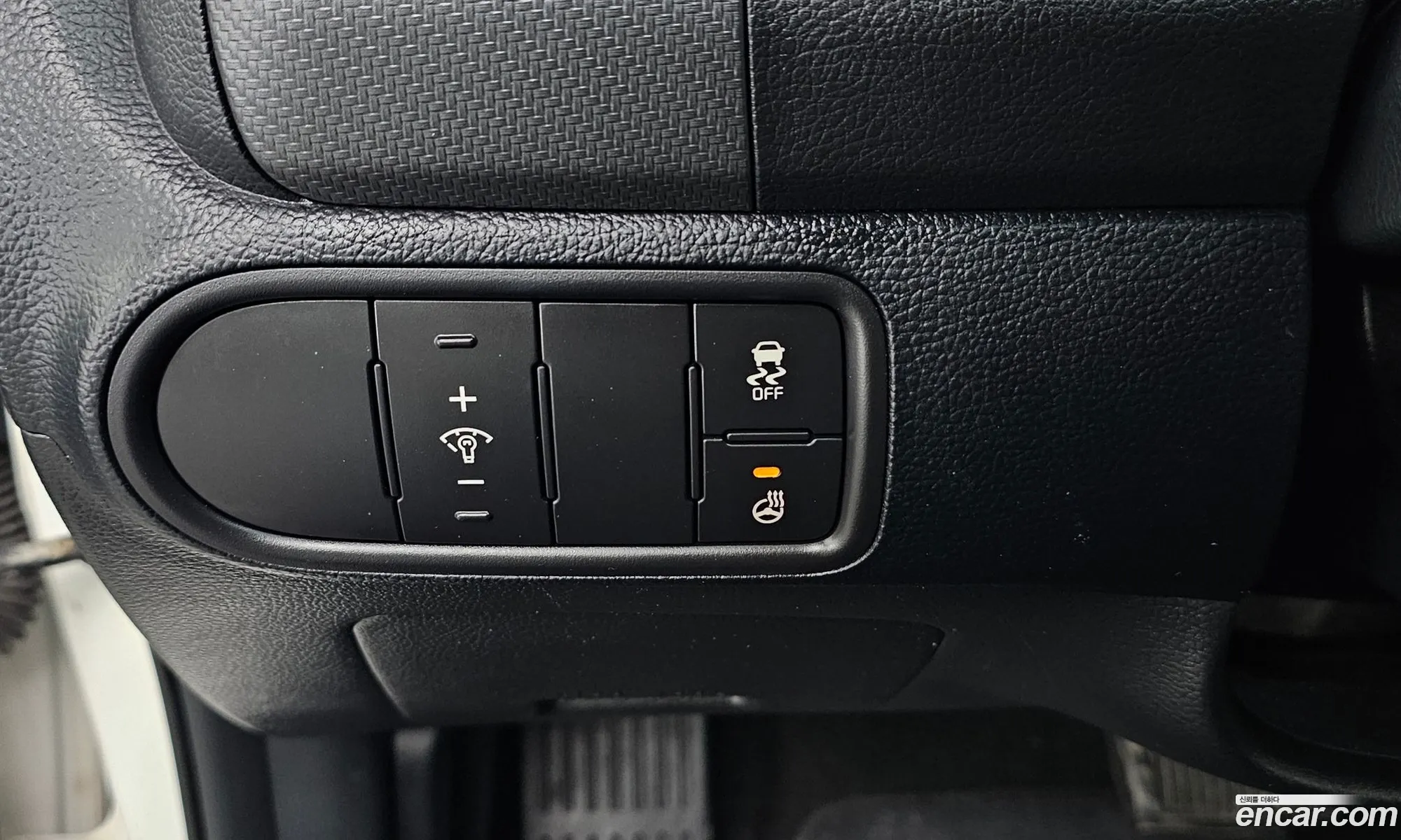 Kia K3 2017 — 8