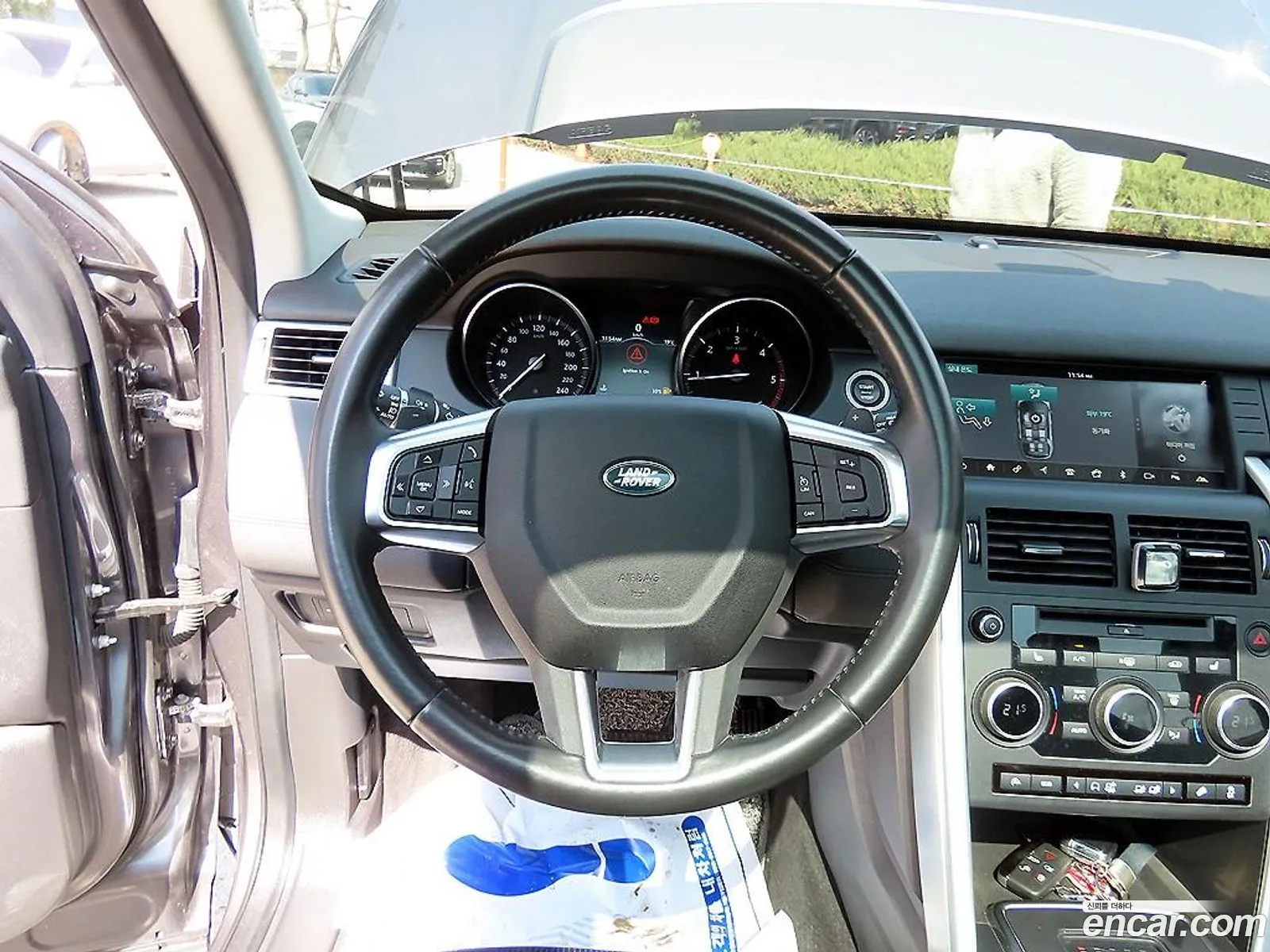 Land Rover Discovery Sport 2017 — 6
