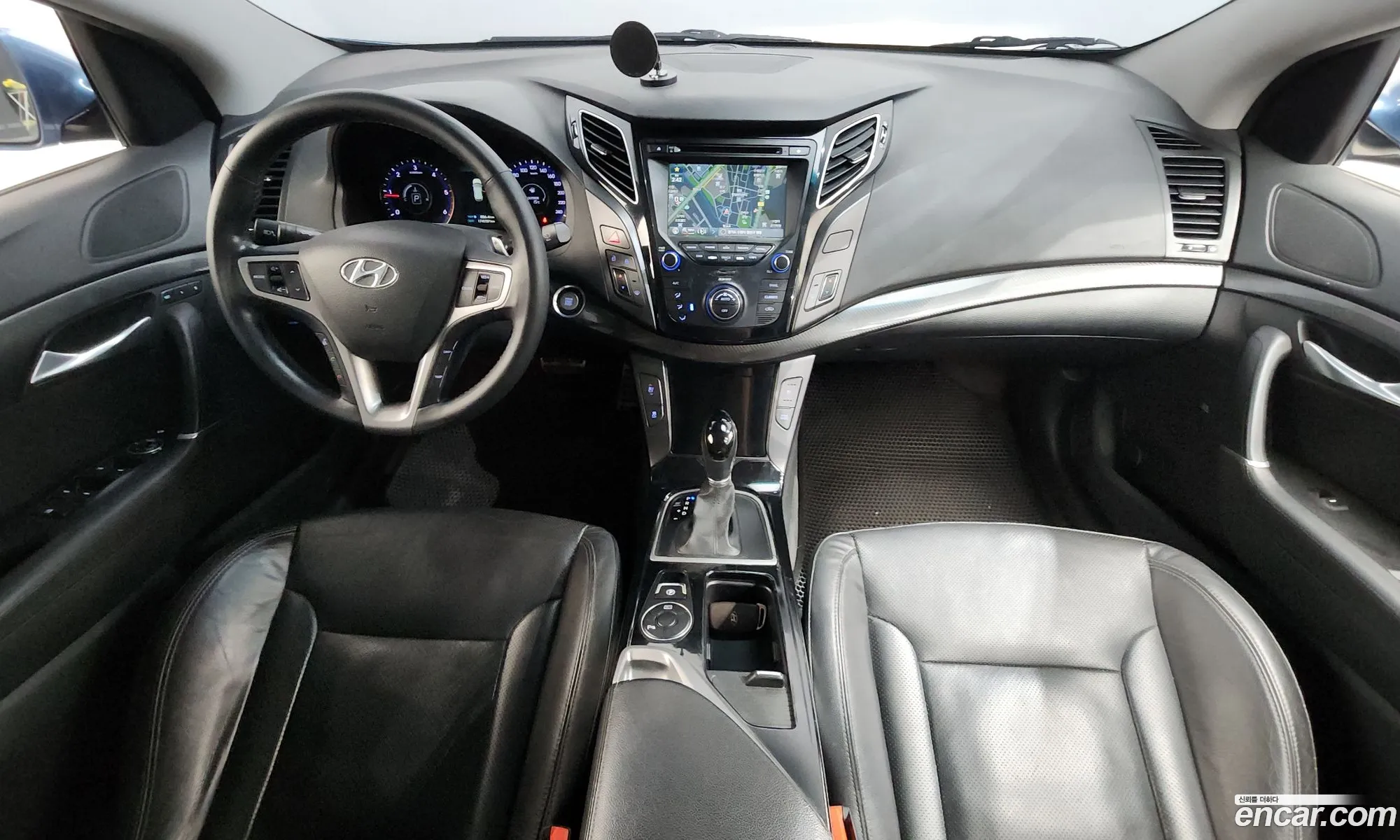 Hyundai i40 2013 — 16