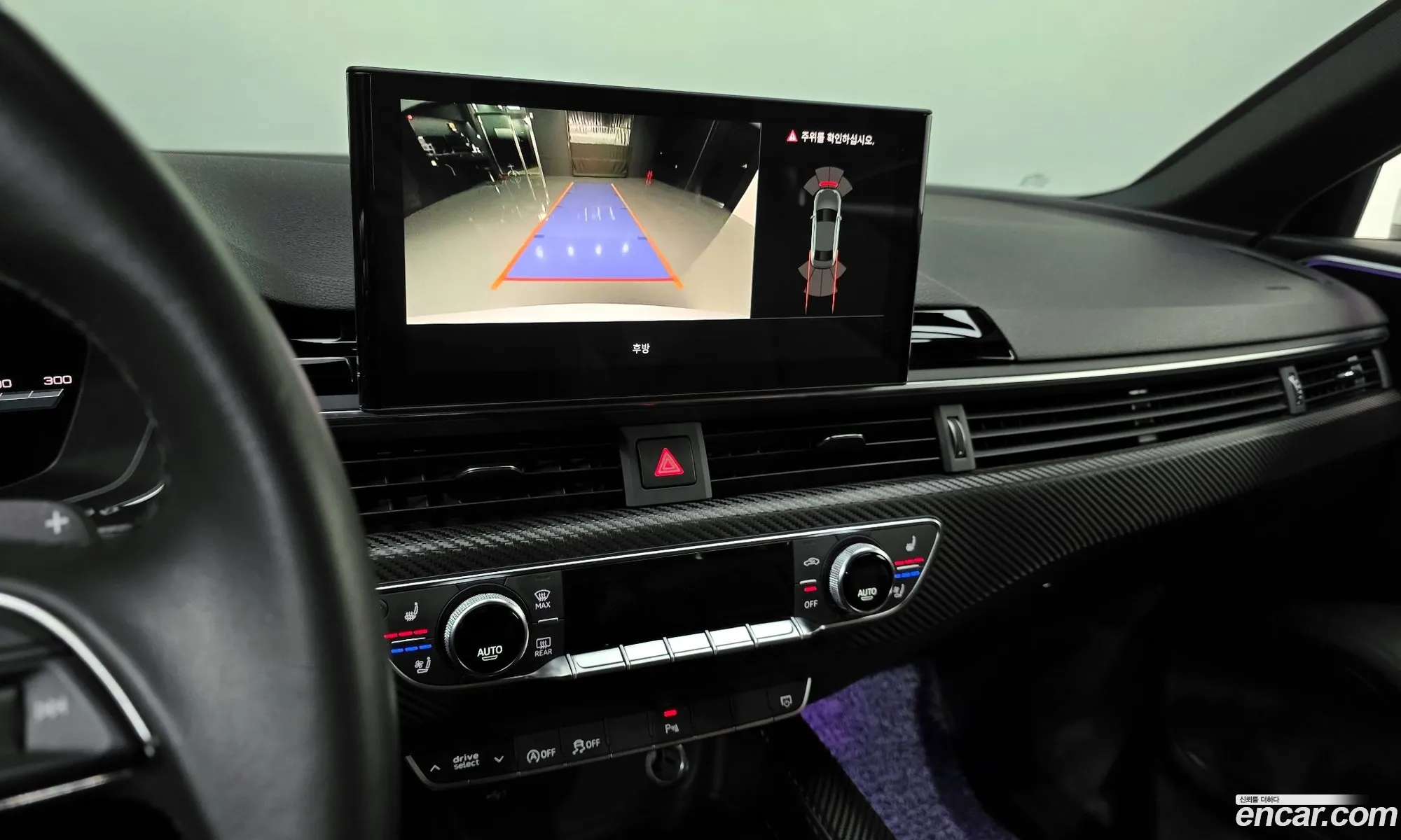Audi A4 2022 WAUZZZF49NN011310 — 2