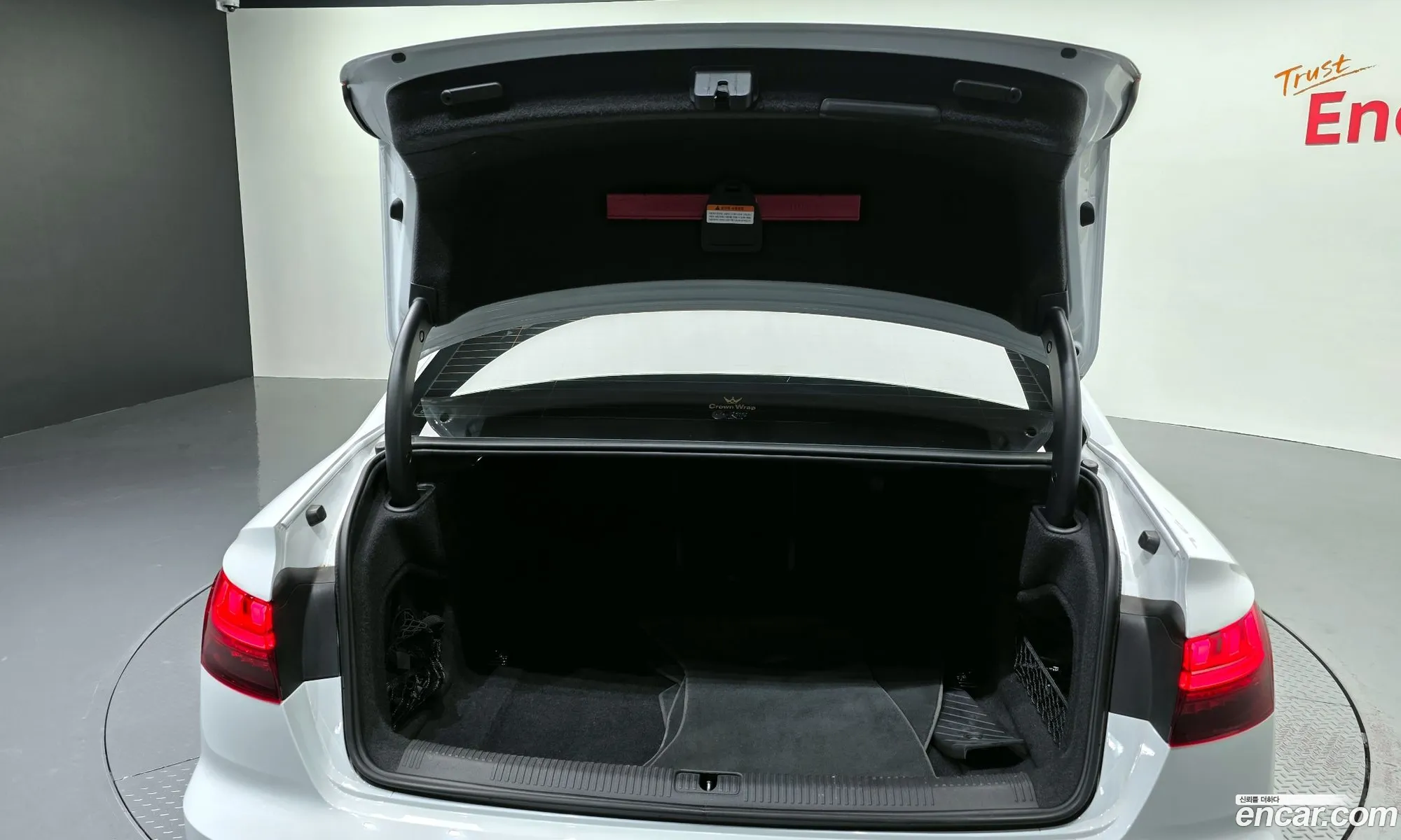 Audi A4 2022 WAUZZZF49NN011310 — 19