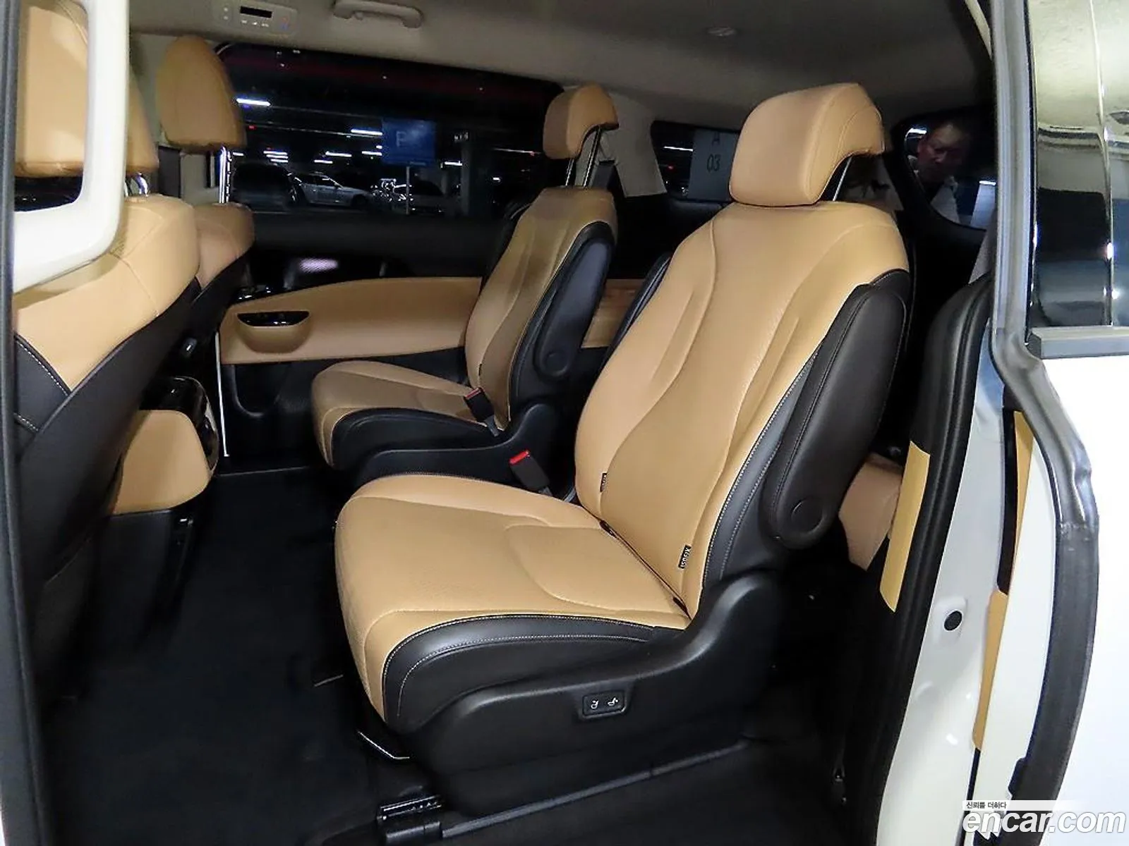 Kia Carnival 2021 KNANE813 — 2