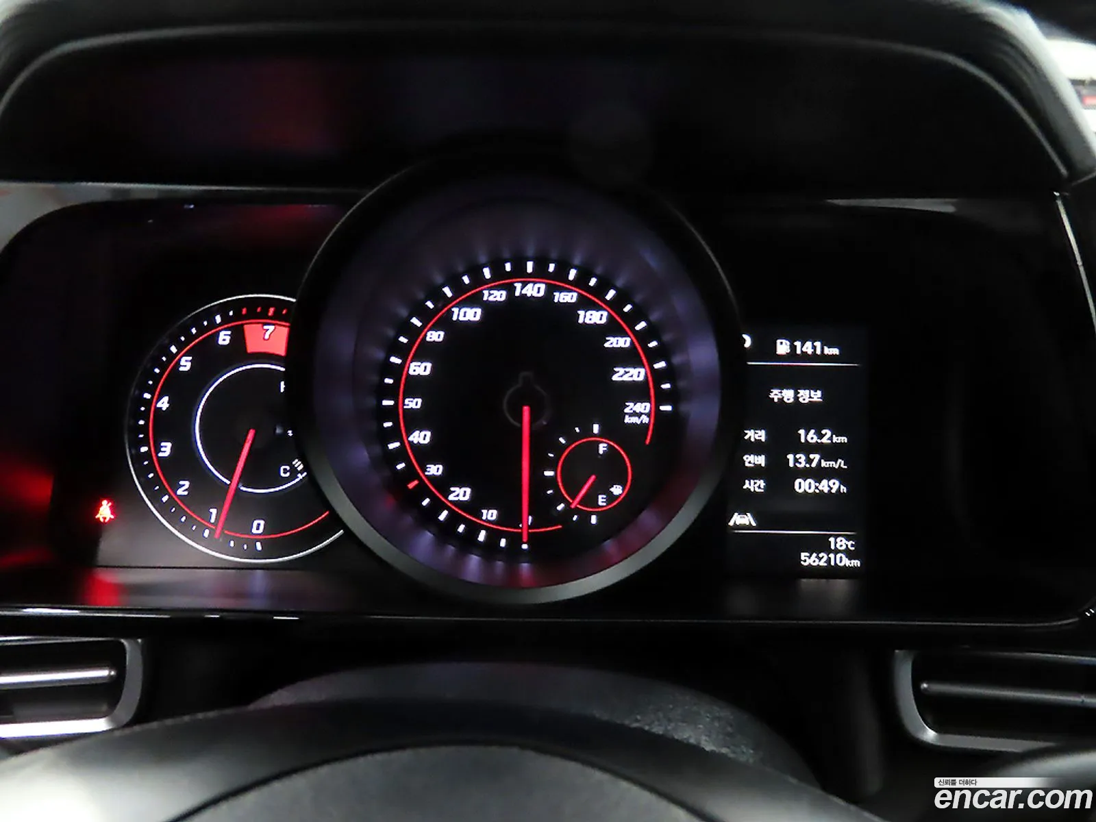 Hyundai Elantra 2022 — 5