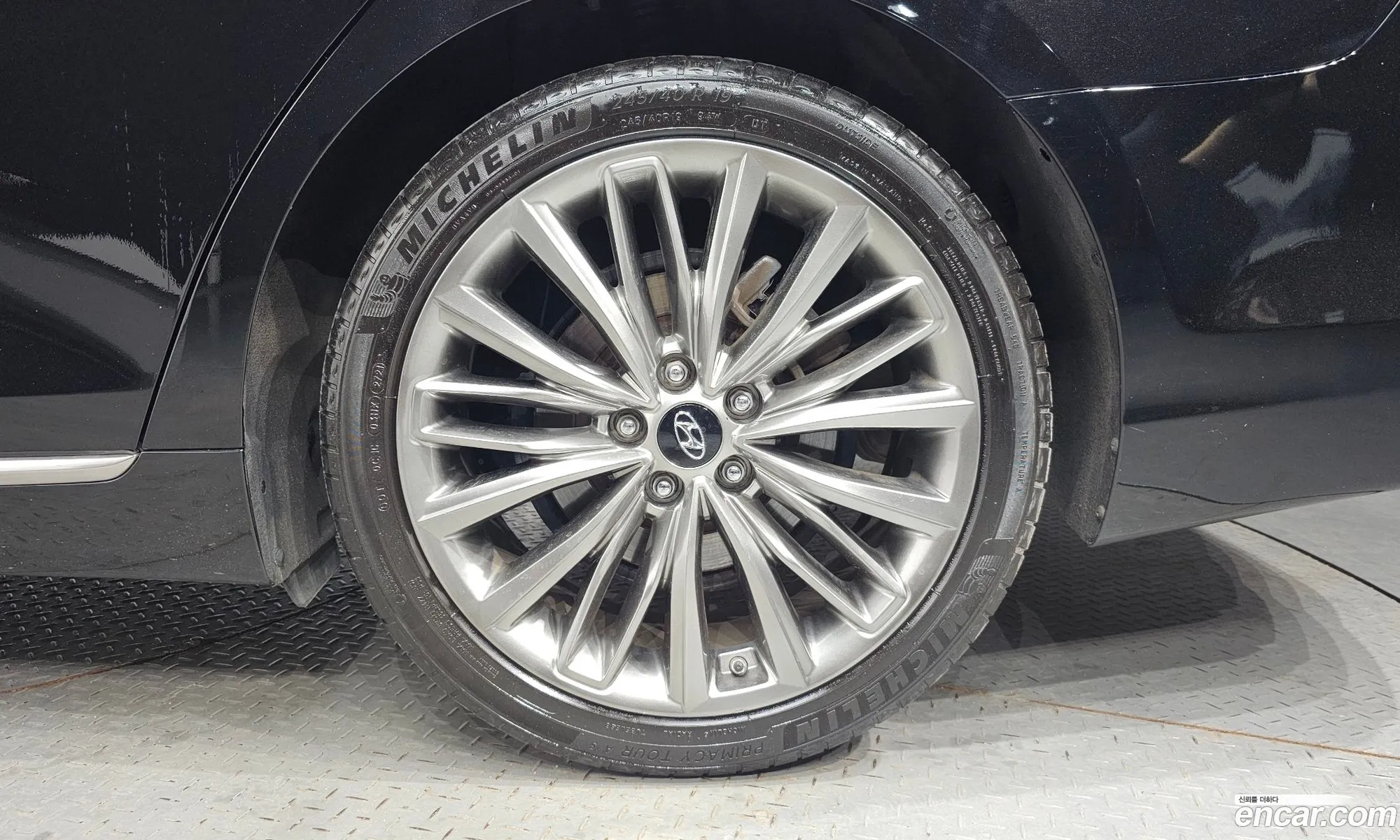 Hyundai Grandeur IG 2019 — 12