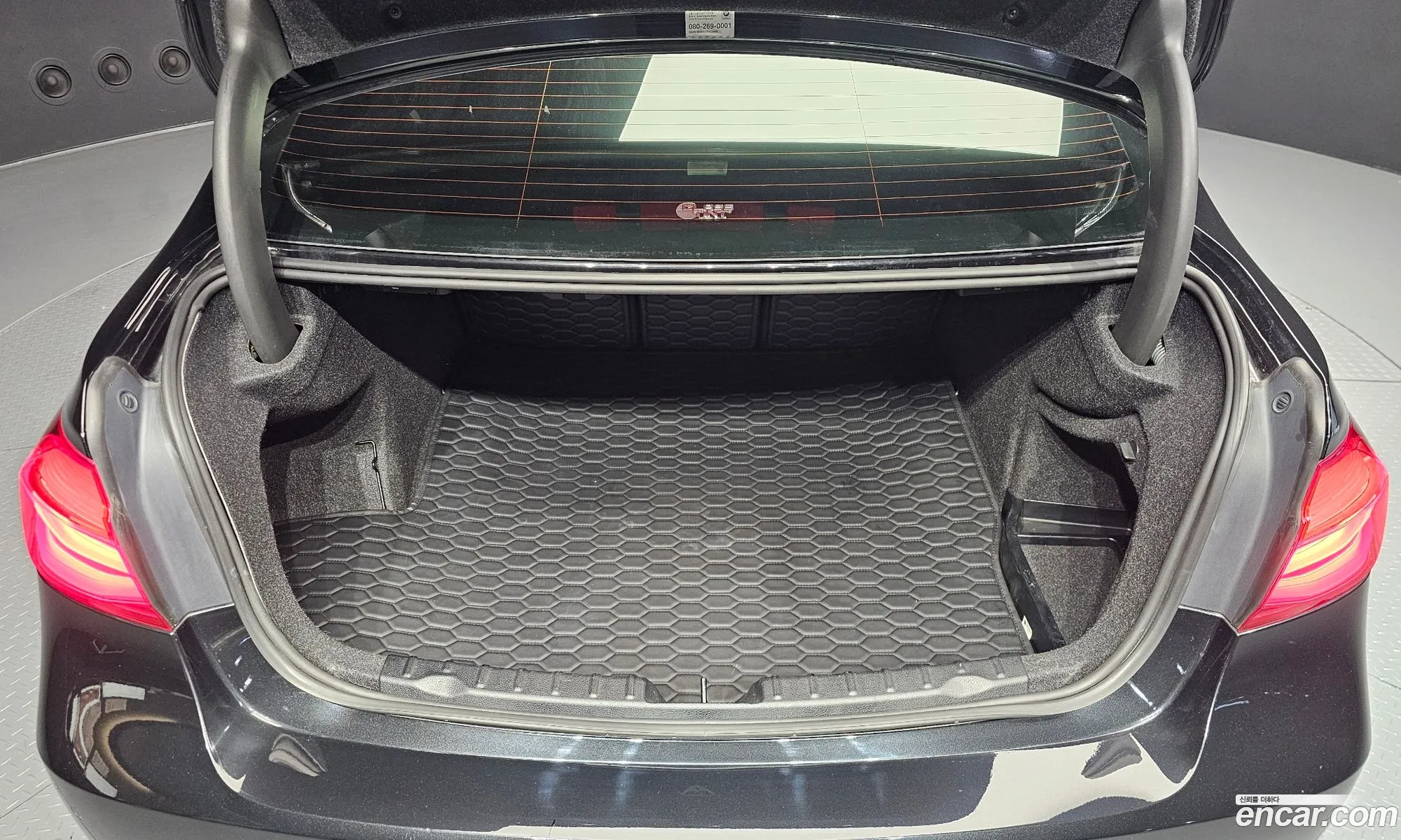 BMW 3 Series 2017 WBA8A9104HK883679 — 3