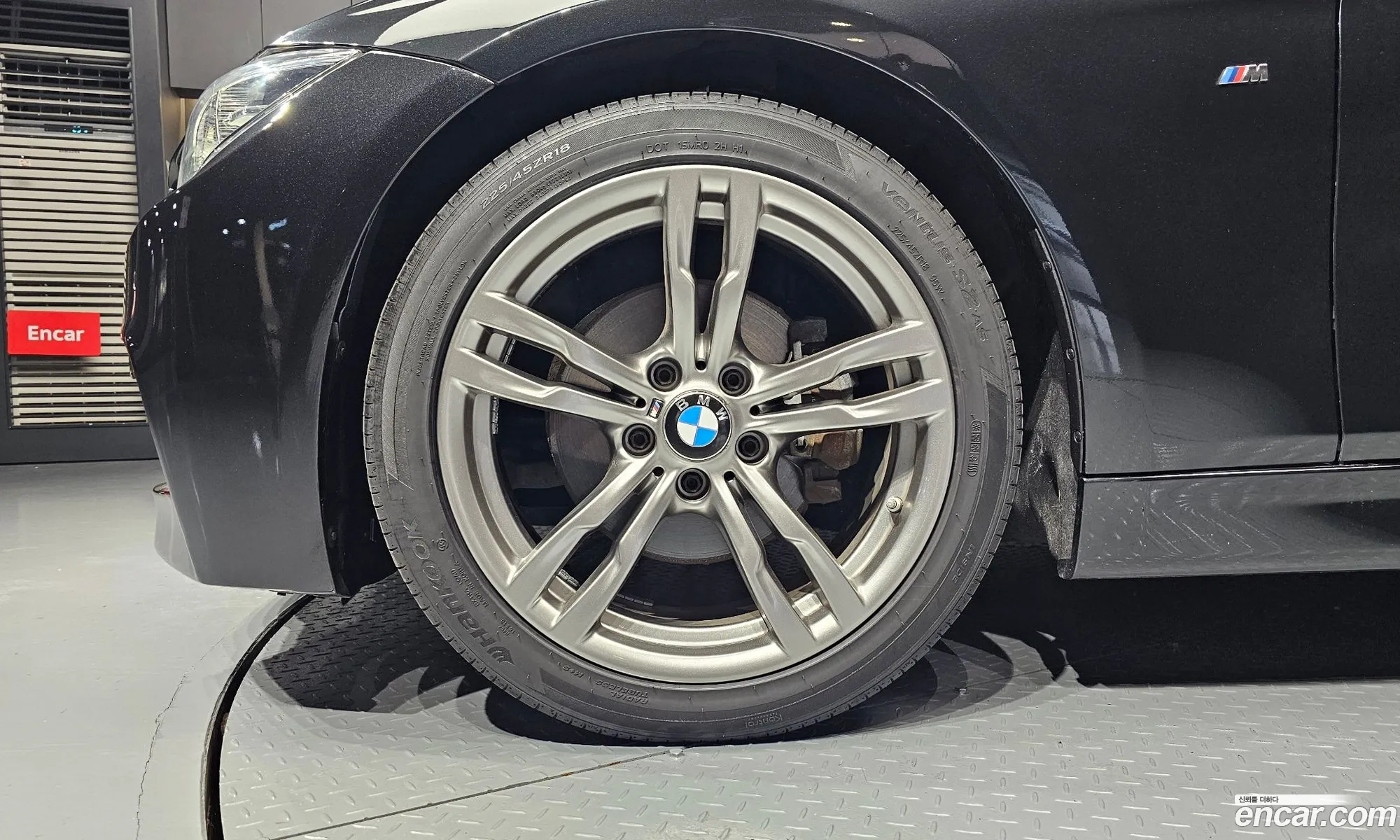 BMW 3 Series 2017 WBA8A9104HK883679 — 2