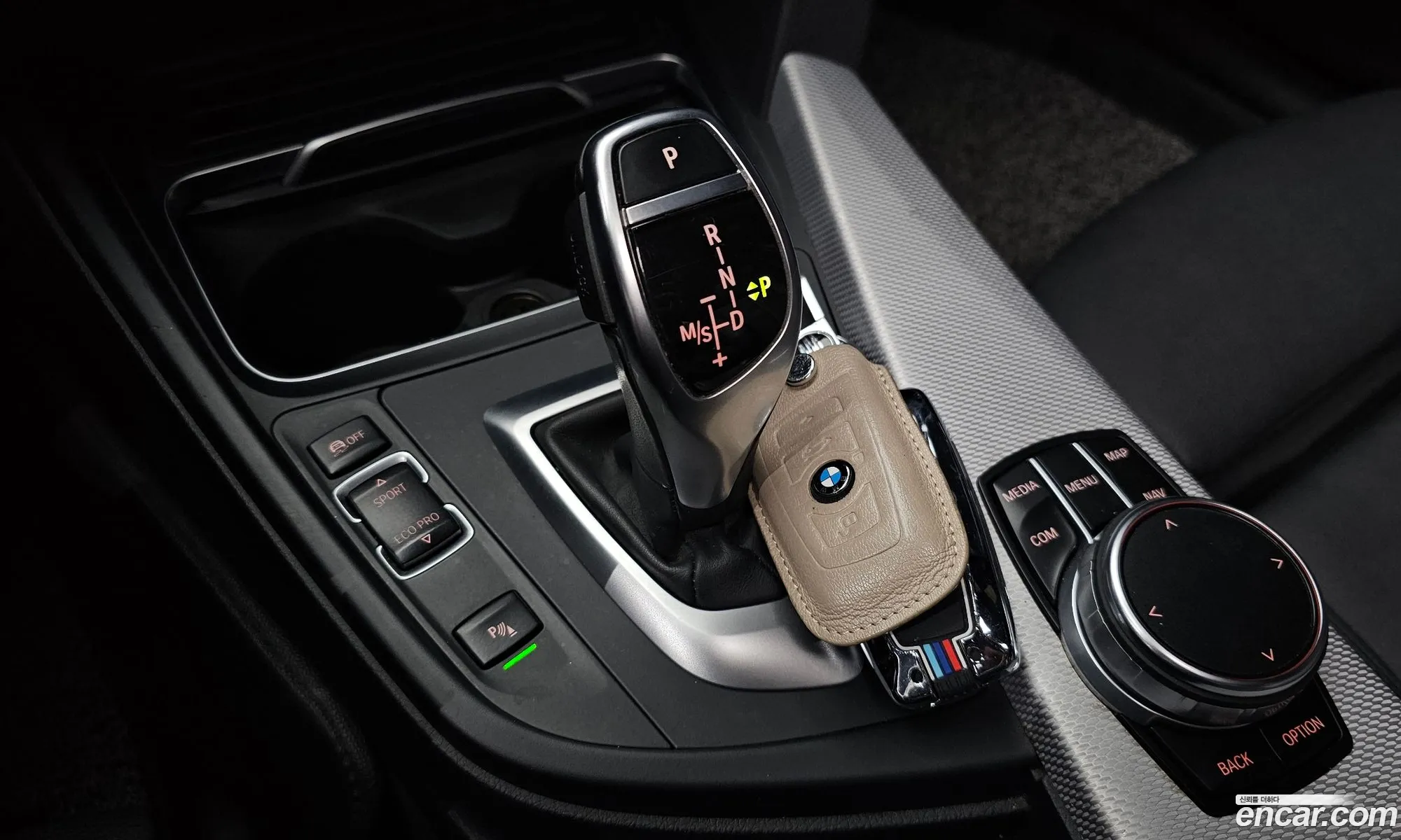 BMW 3 Series 2017 WBA8A9104HK883679 — 19