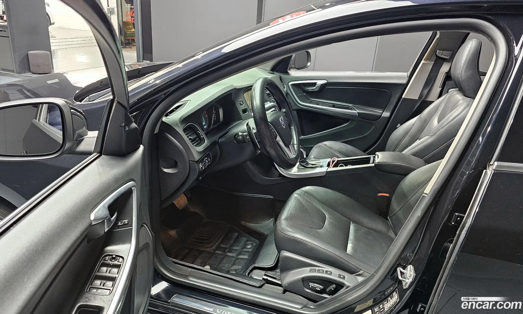 Volvo S60 2014 YV1FS84BBF2338355 — 7