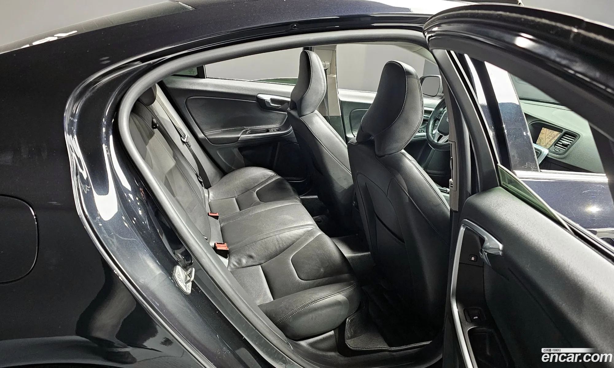 Volvo S60 2014 YV1FS84BBF2338355 — 20