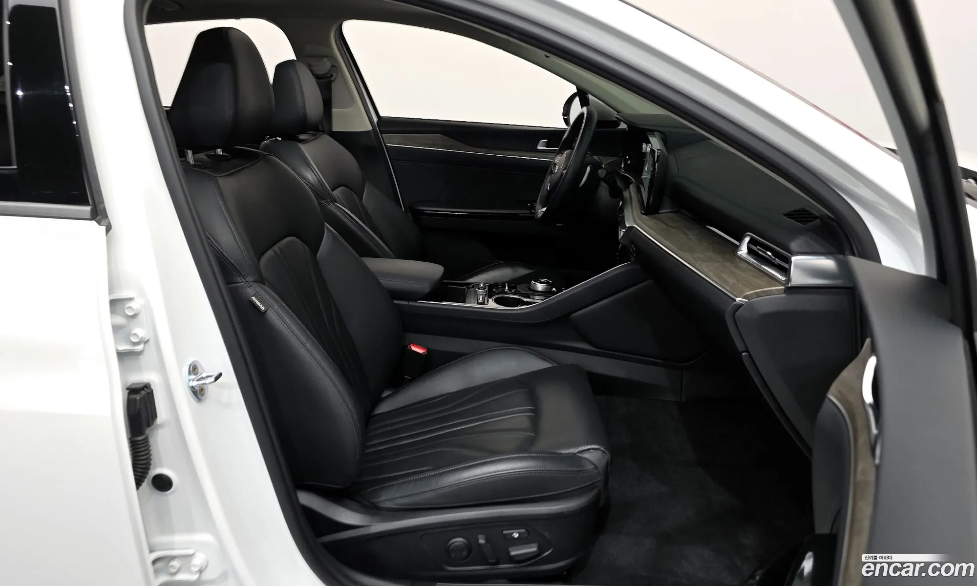 Kia K5 2021 — 18