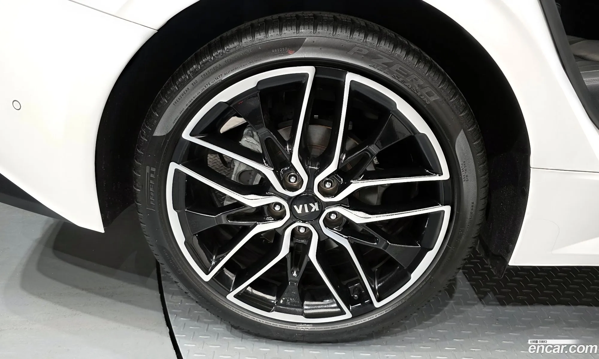 Kia K5 2021 — 12