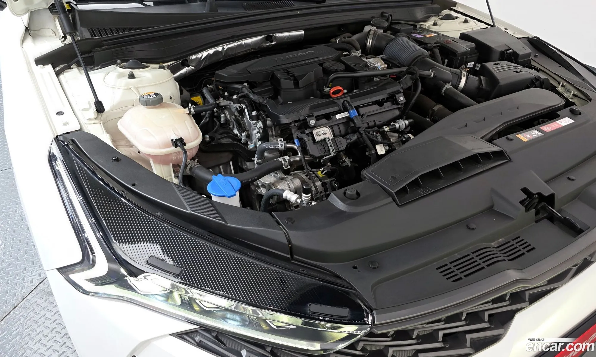 Kia K5 2021 — 20