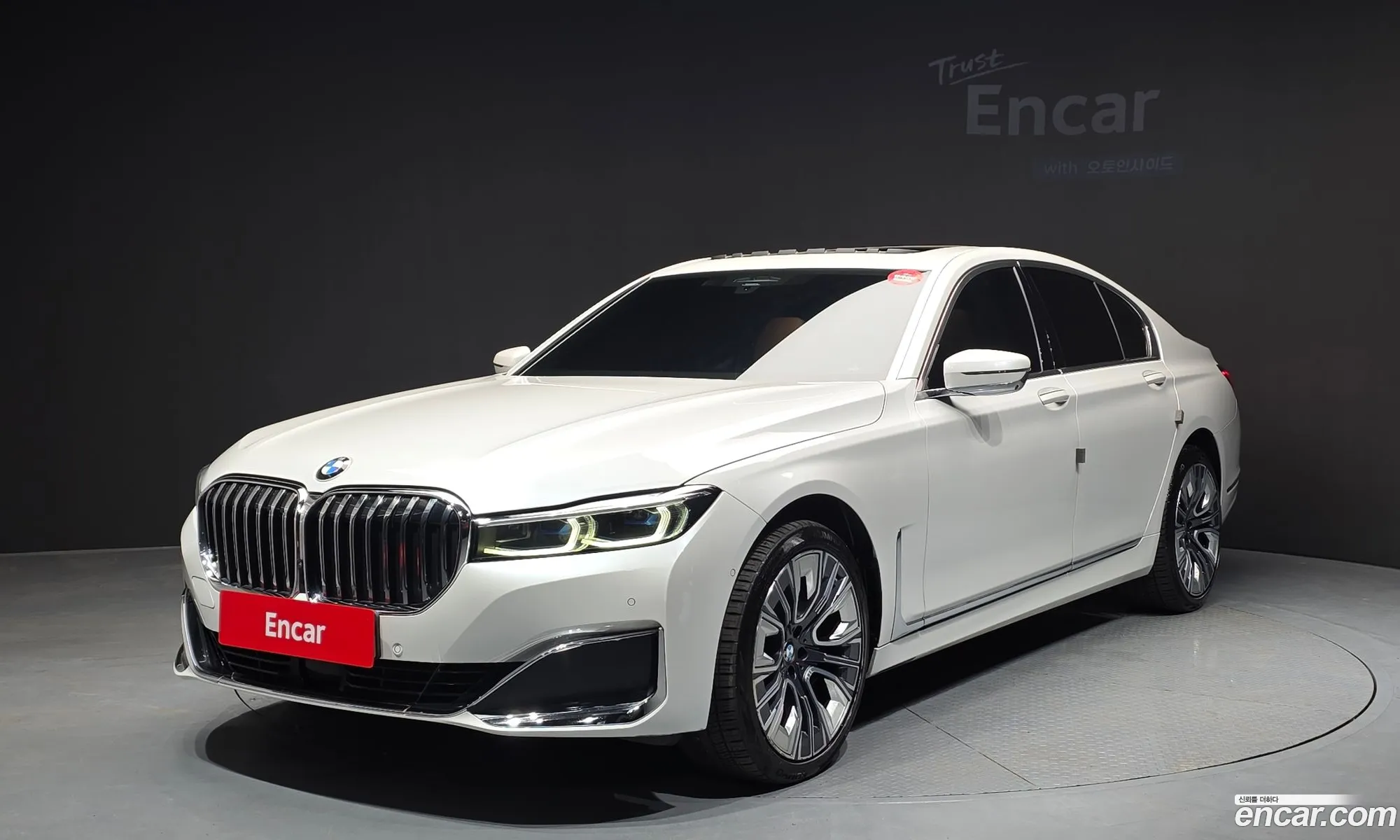 BMW 7 Series 2021 WBA7B8103MCF93248 — 19