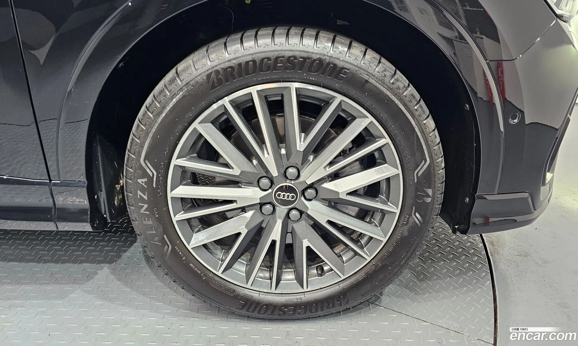 Audi Q3 2025 WAUZZZF36S1004762 — 12