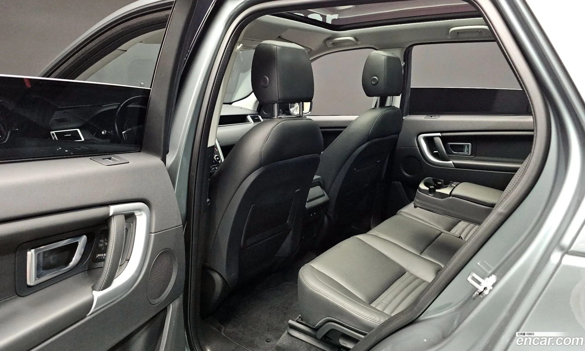 Land Rover Discovery Sport 2018 — 6