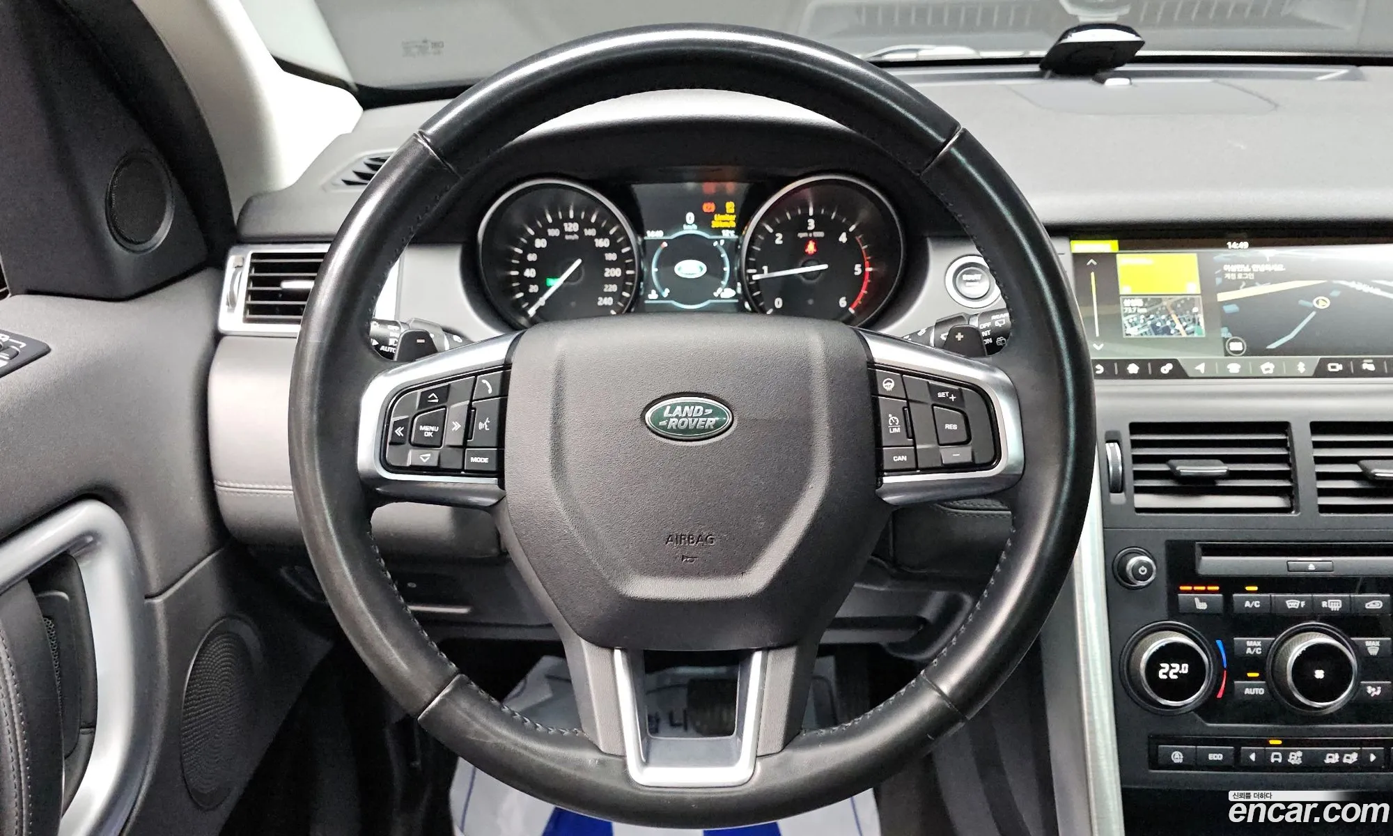 Land Rover Discovery Sport 2018 — 12