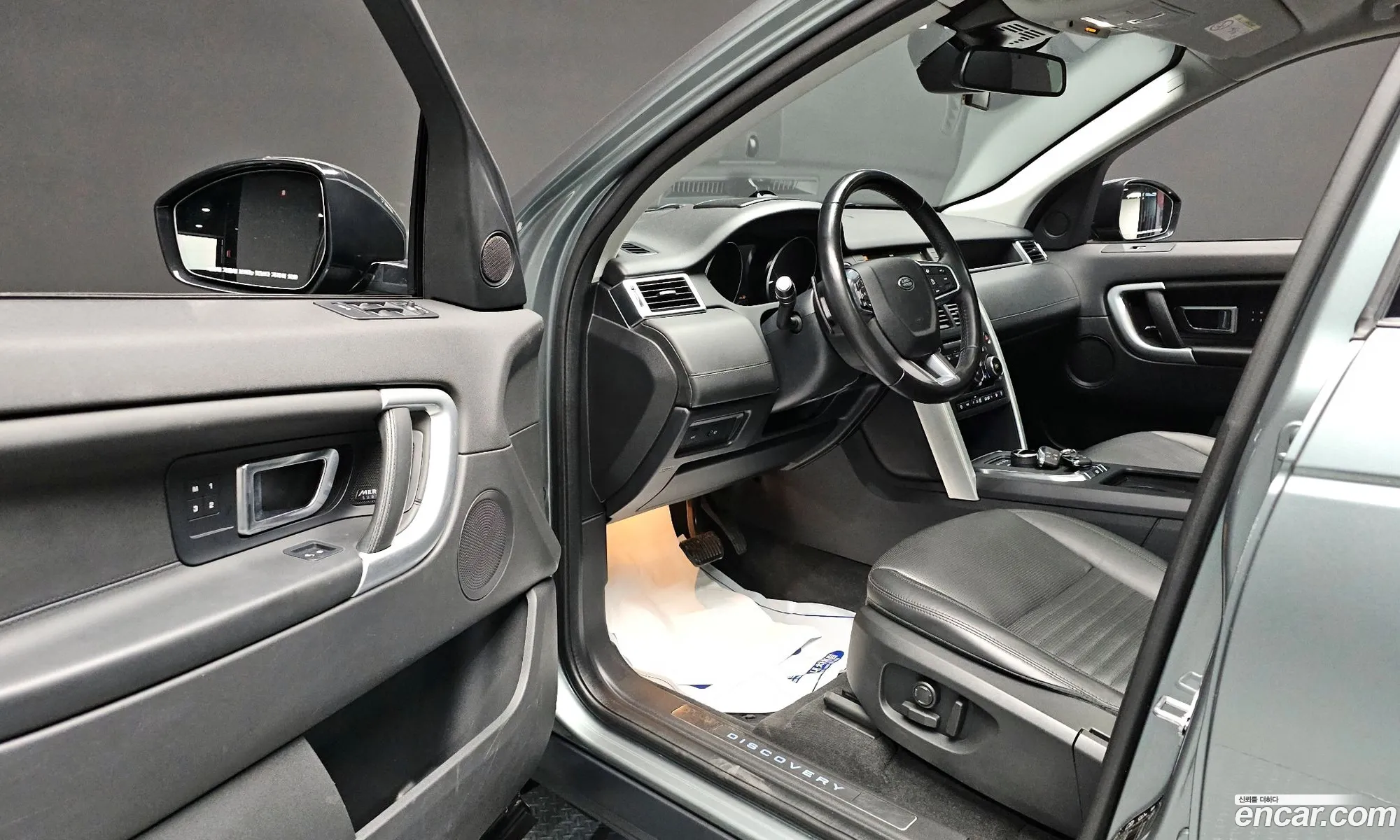 Land Rover Discovery Sport 2018 — 14