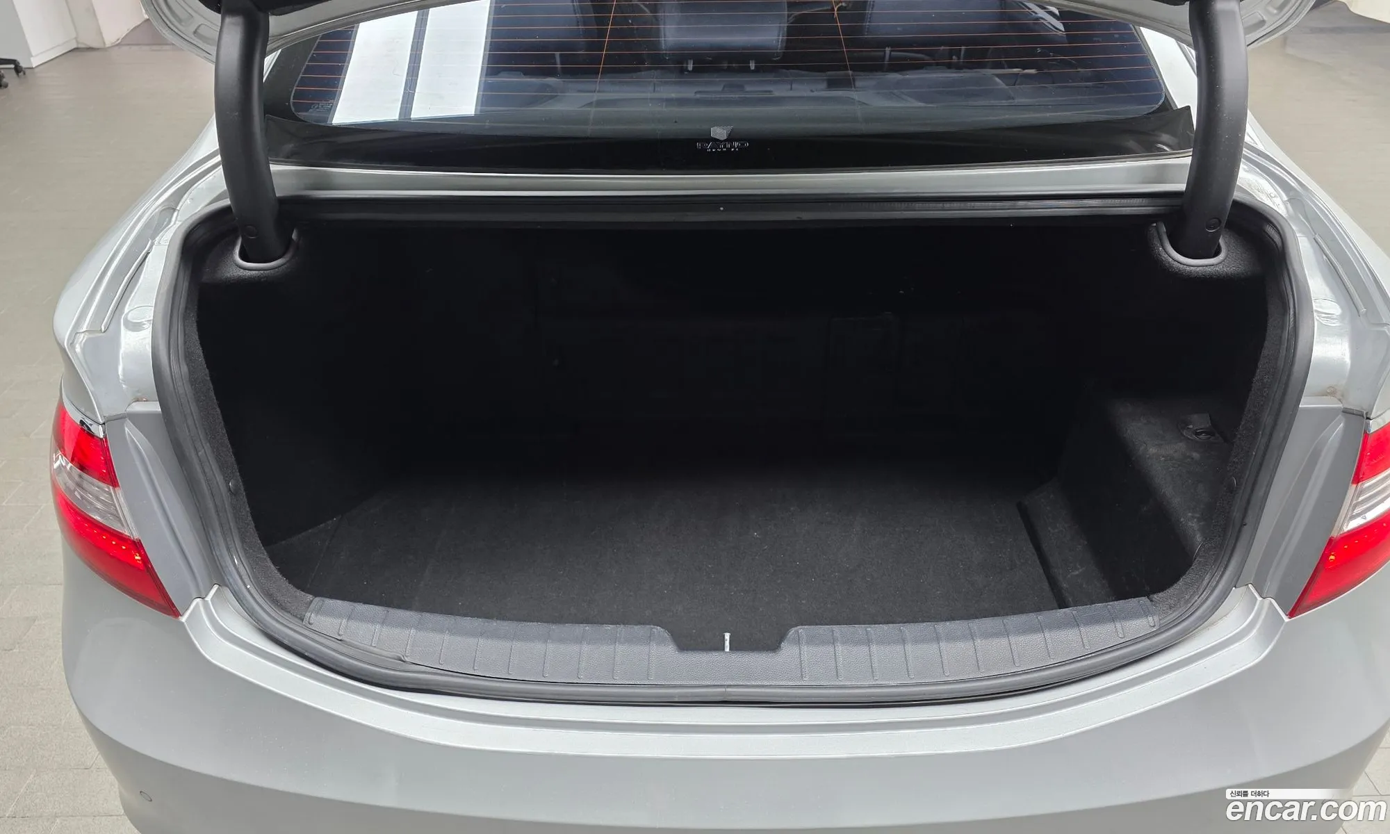 Hyundai Grandeur HG Hybrid 2016 — 16