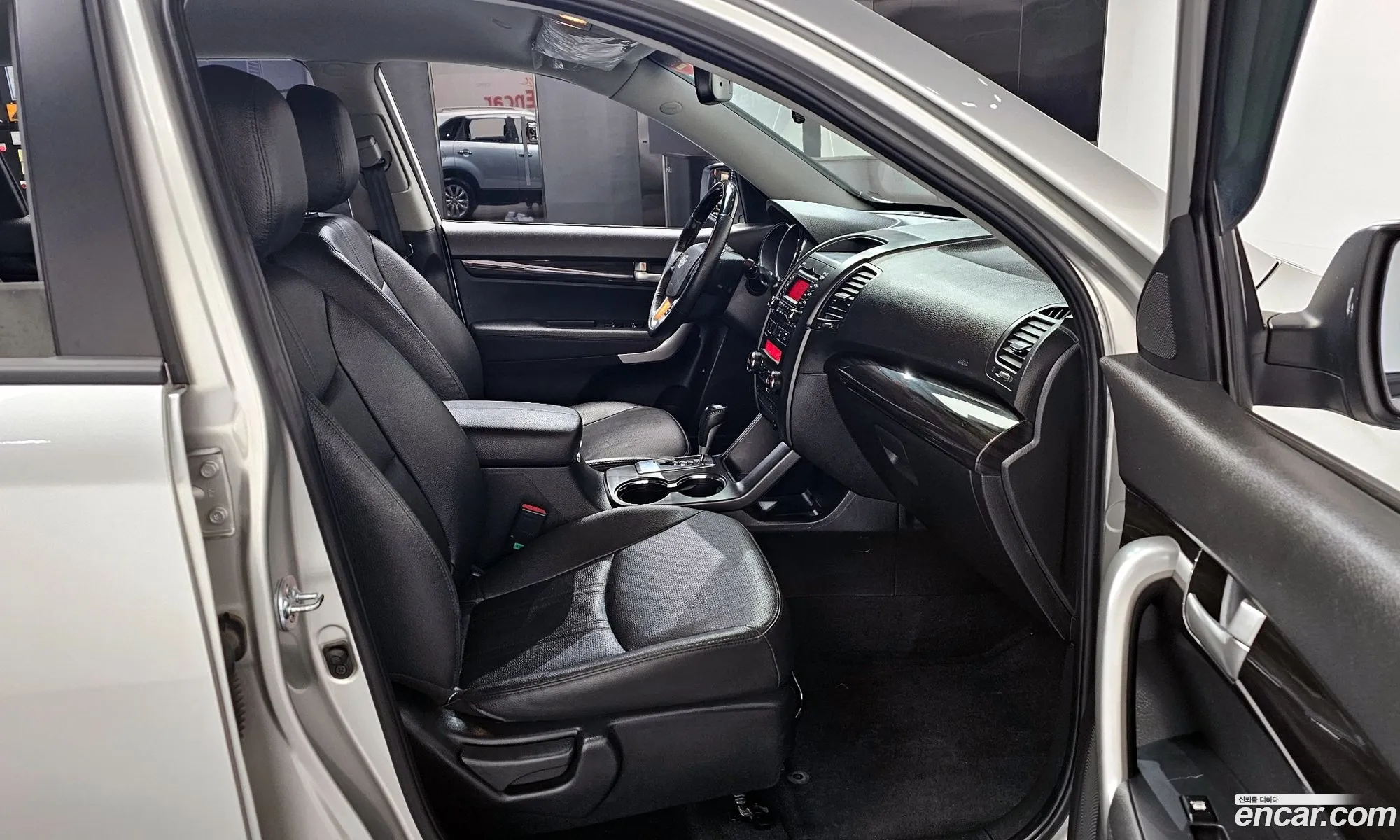 Kia Sorento R 2011 — 10