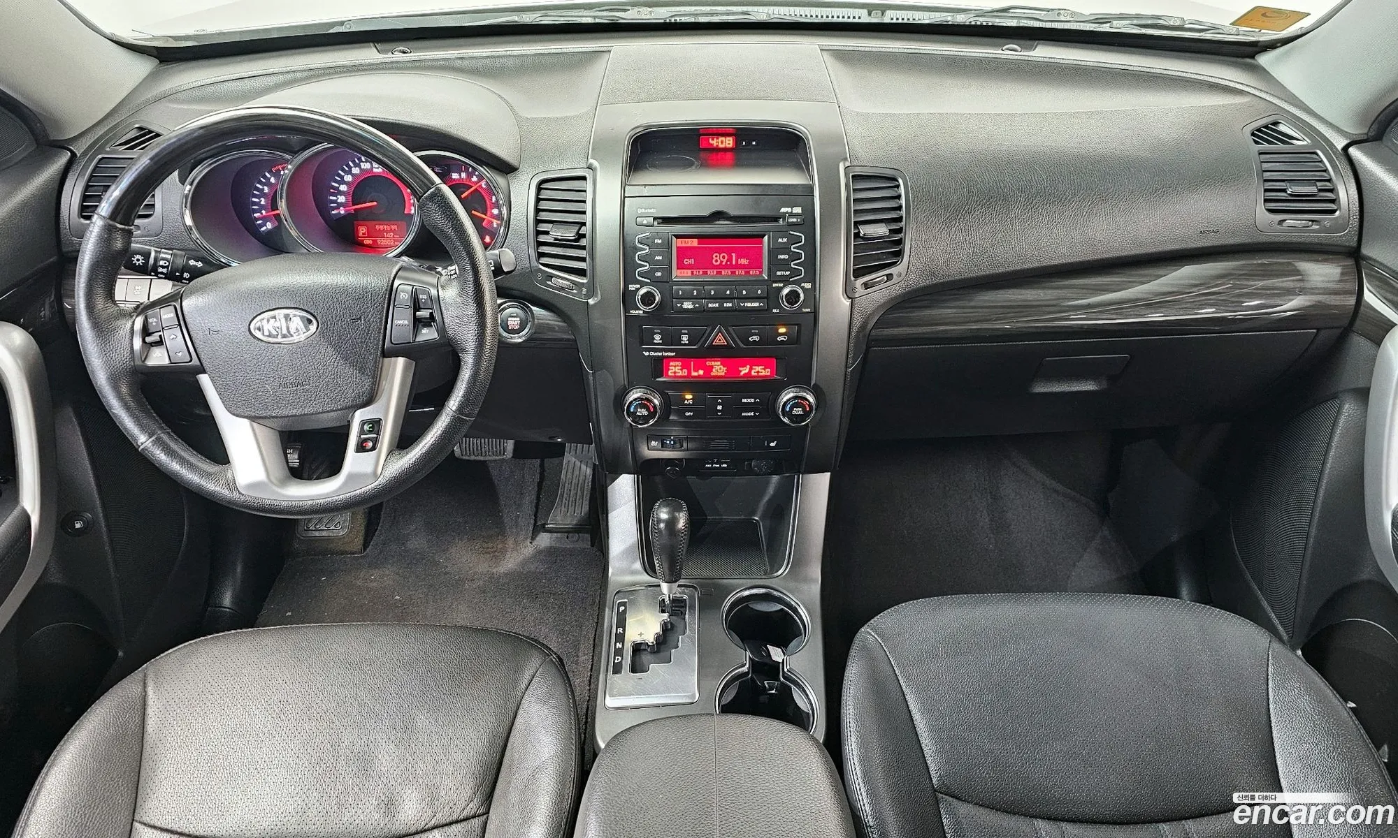 Kia Sorento R 2011 — 12