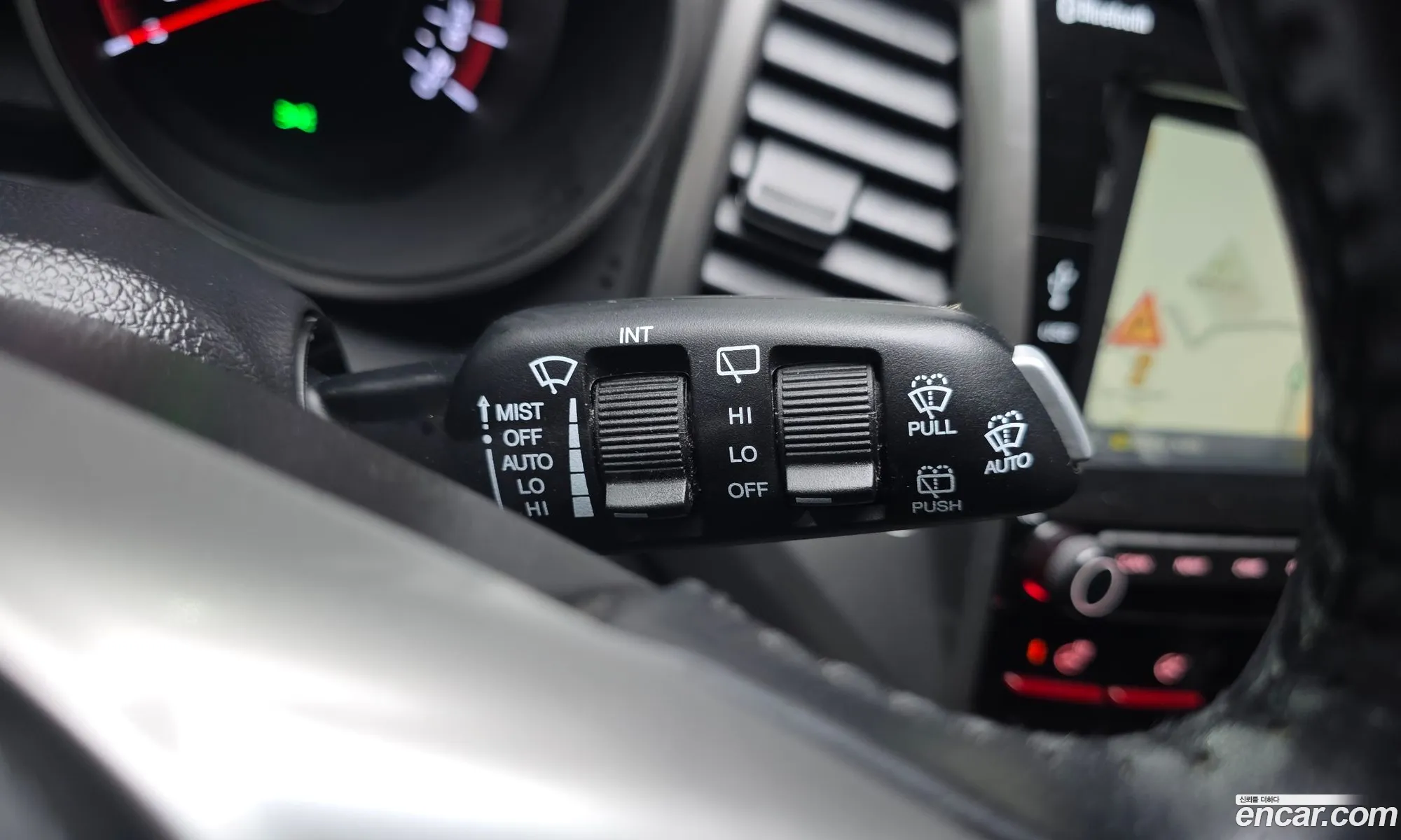 KG Mobility (SsangYong) Tivoli Armour 2018 — 12
