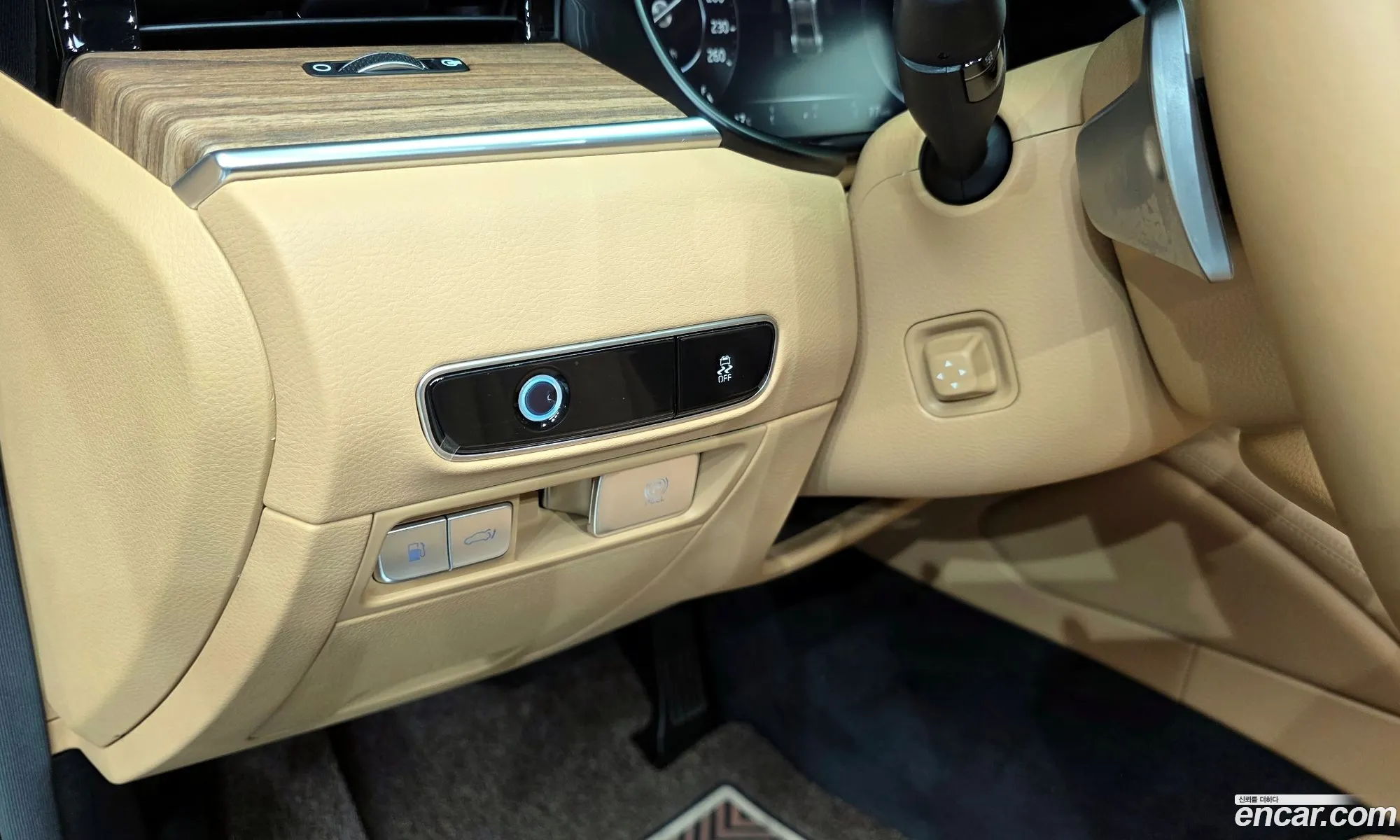 Kia K9 2021 KNAS2418DNS037298 — 11