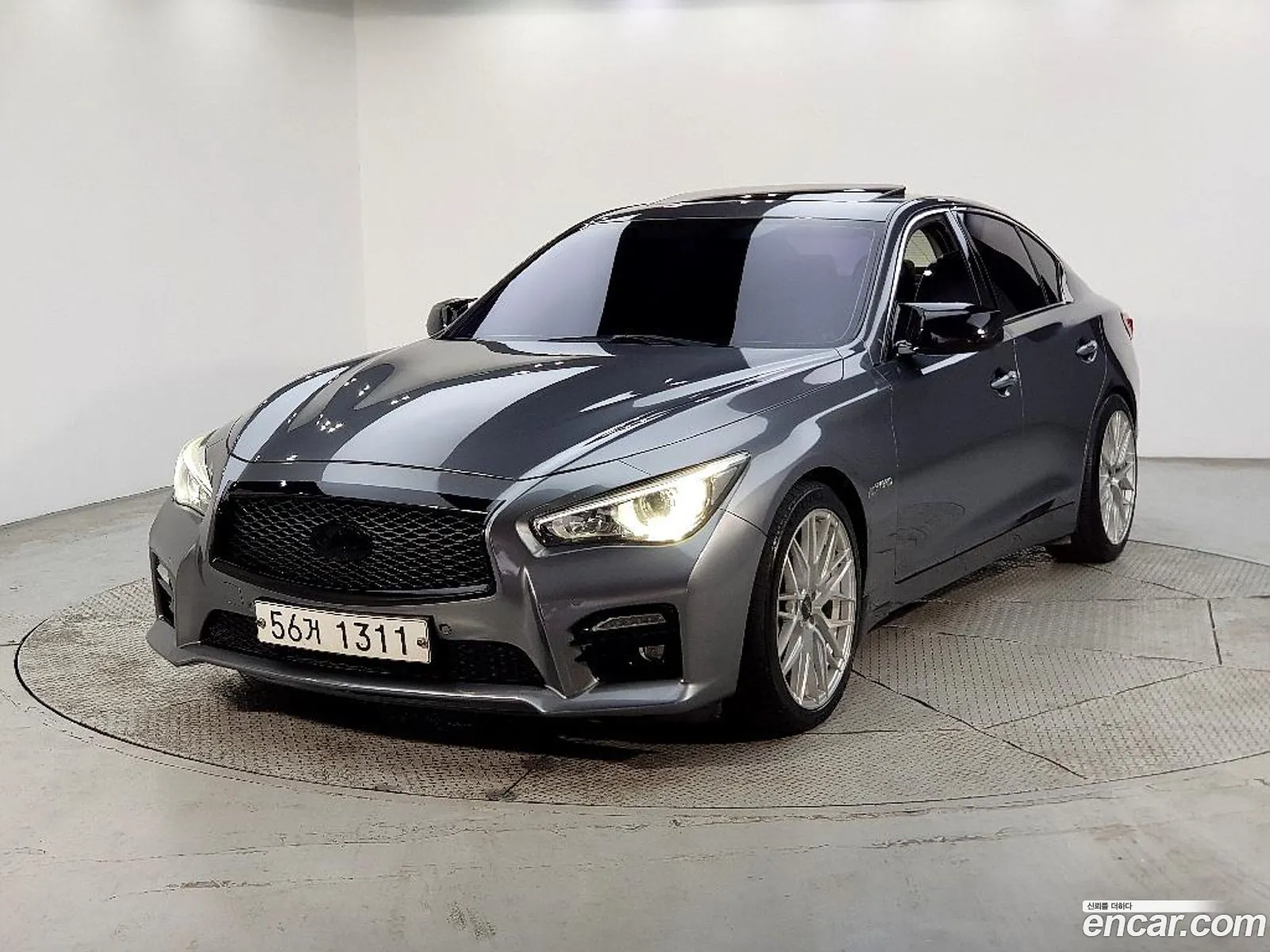 Infiniti Q50 2017 — 10