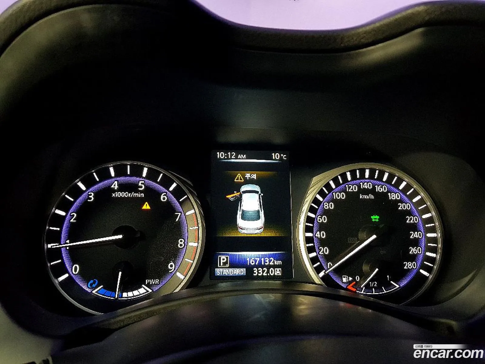 Infiniti Q50 2017 — 18