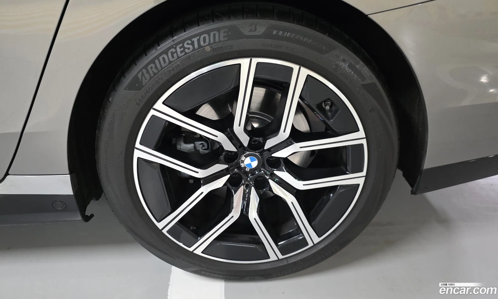 BMW 7 Series 2025 — 2